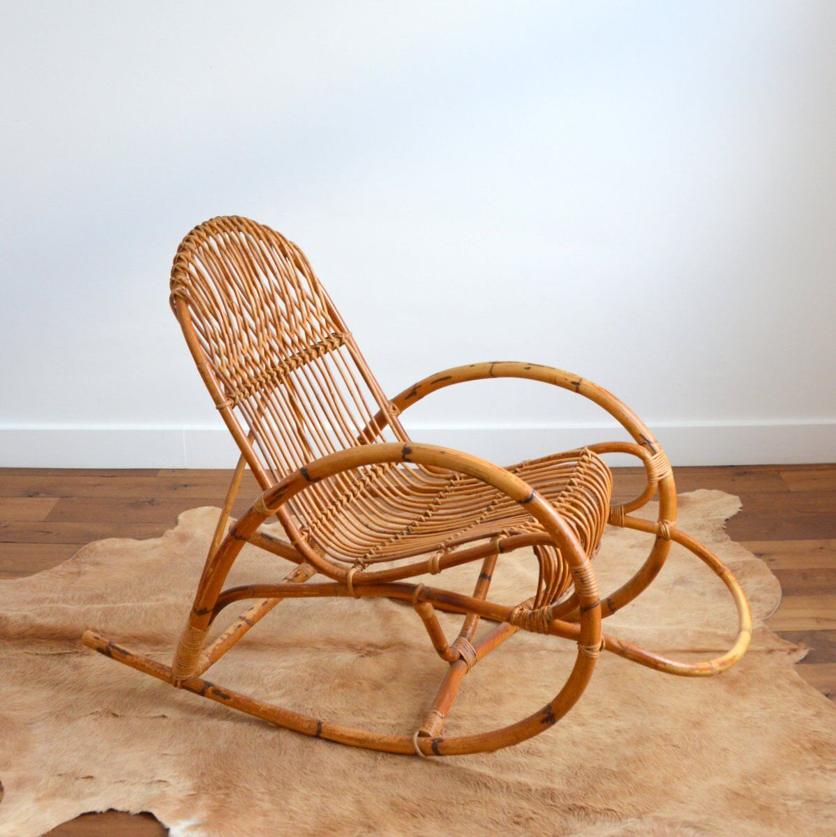 Rattan rocking chair Rohe Noordwolde 50s / 60s