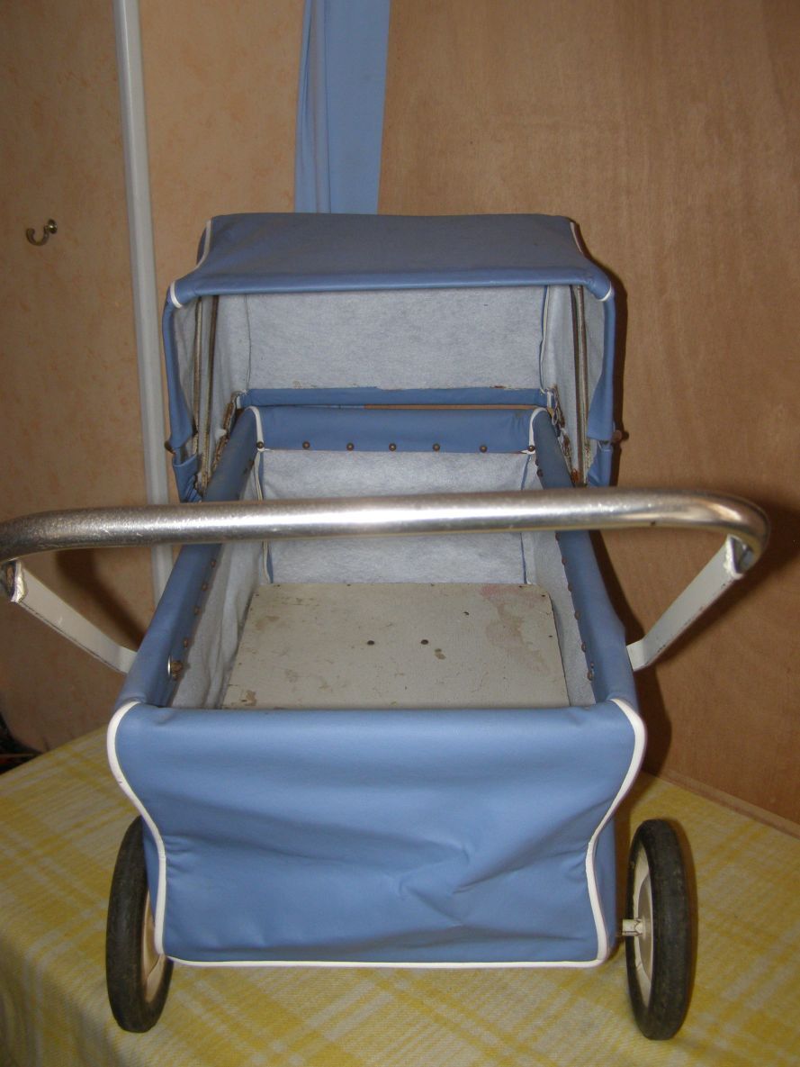 Old toy: doll pram