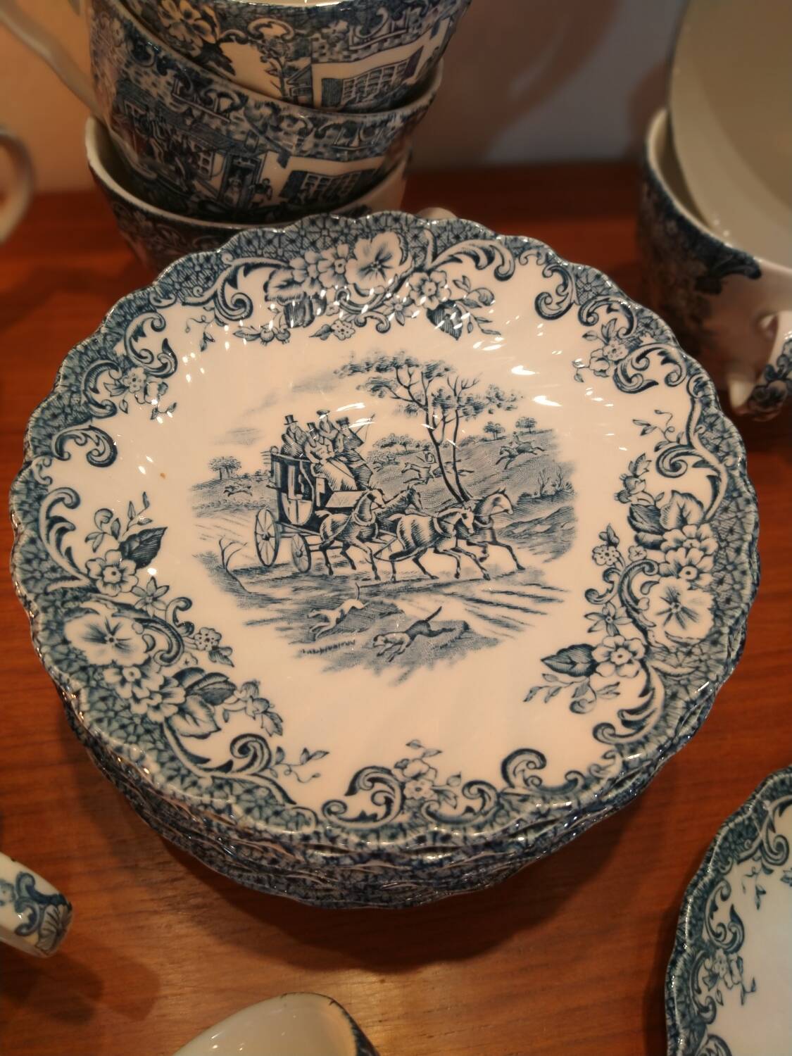 Johnson Bros England tea service café