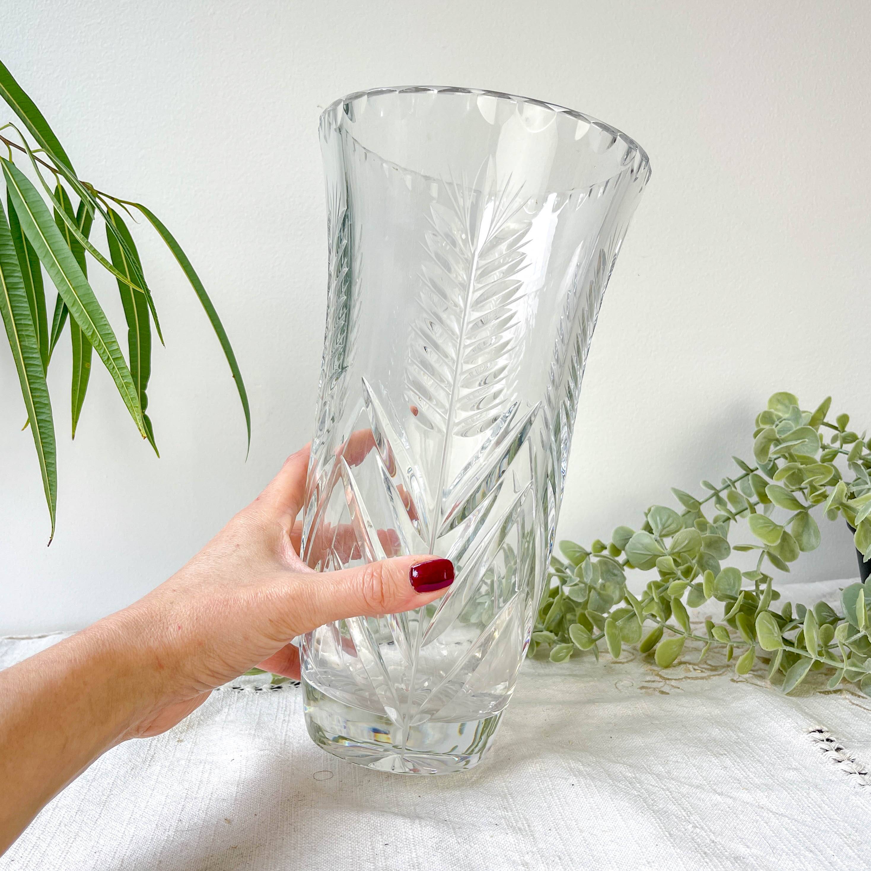 Vintage crystal vase with chiseled pattern