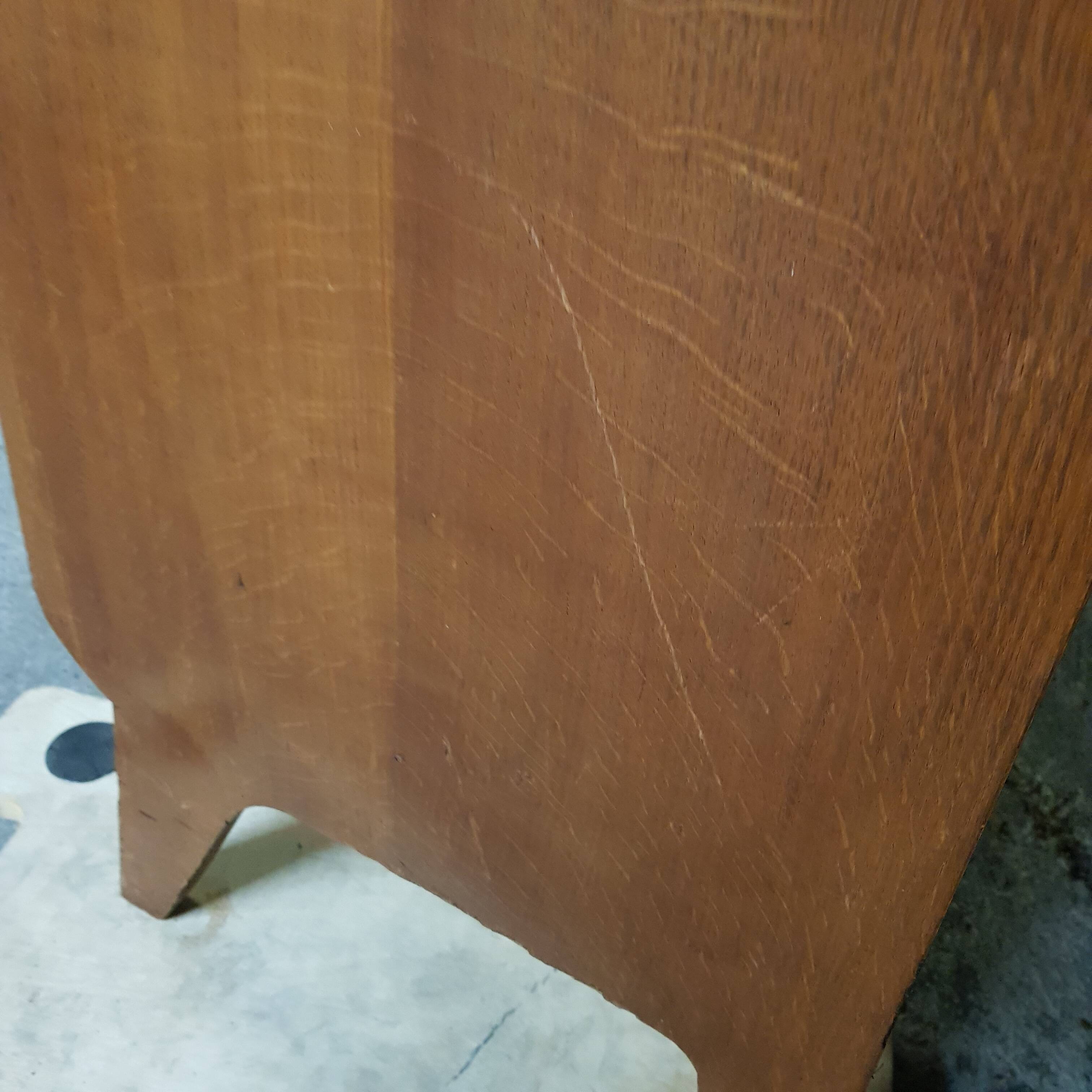 vintage Chest of drawers