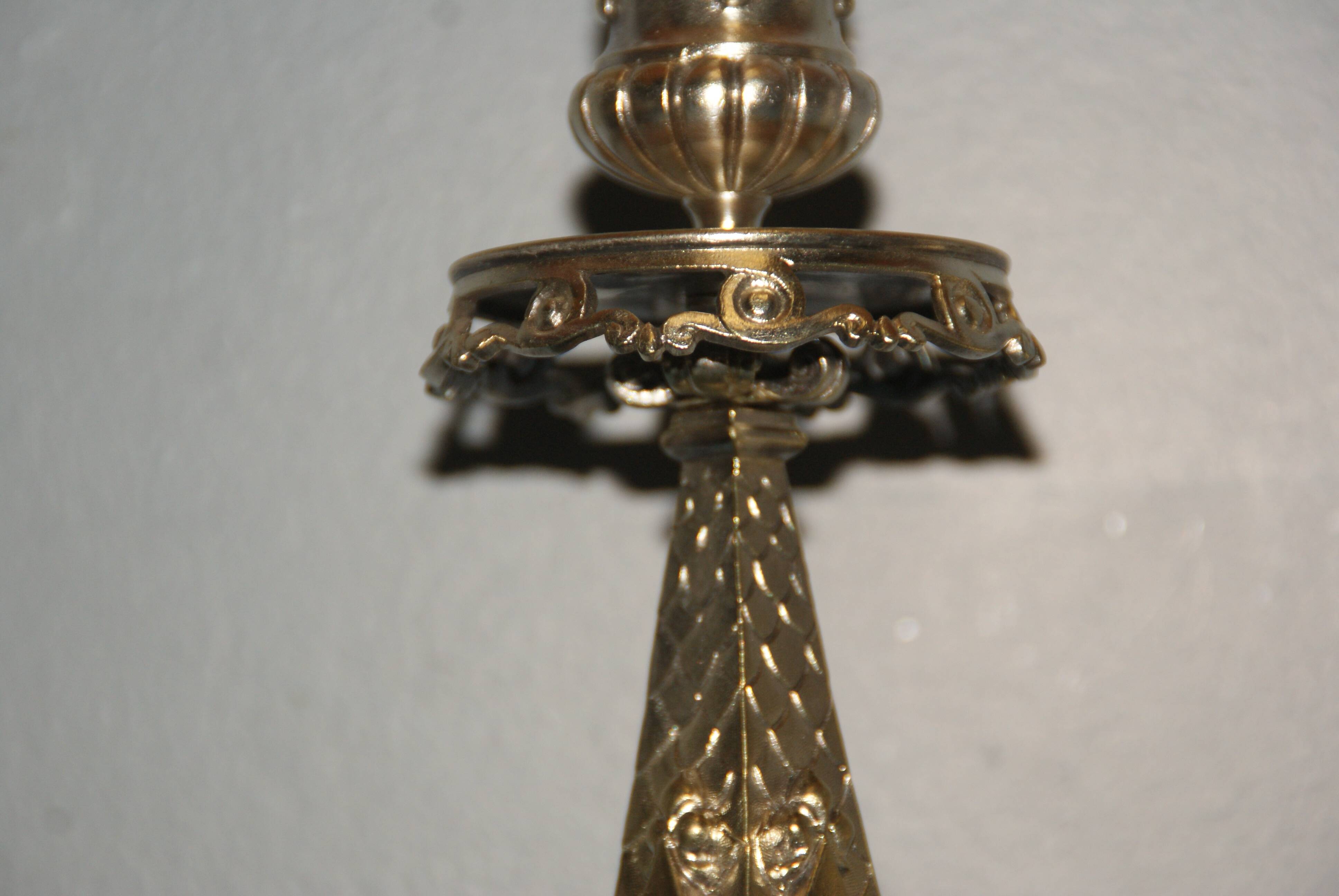 Rare paire de chandeliers en bronze XIX siècle