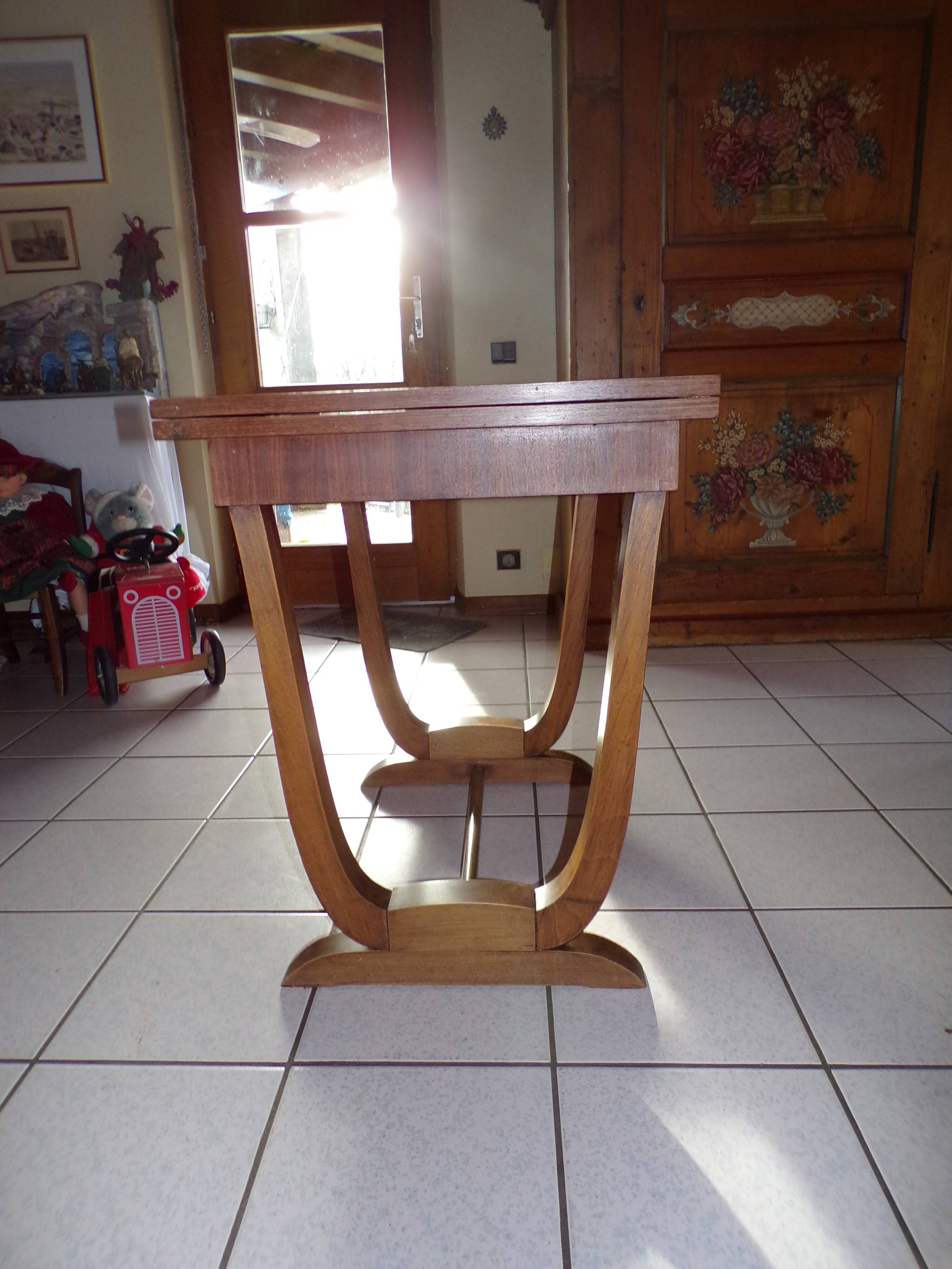 Art deco 1930s pine table