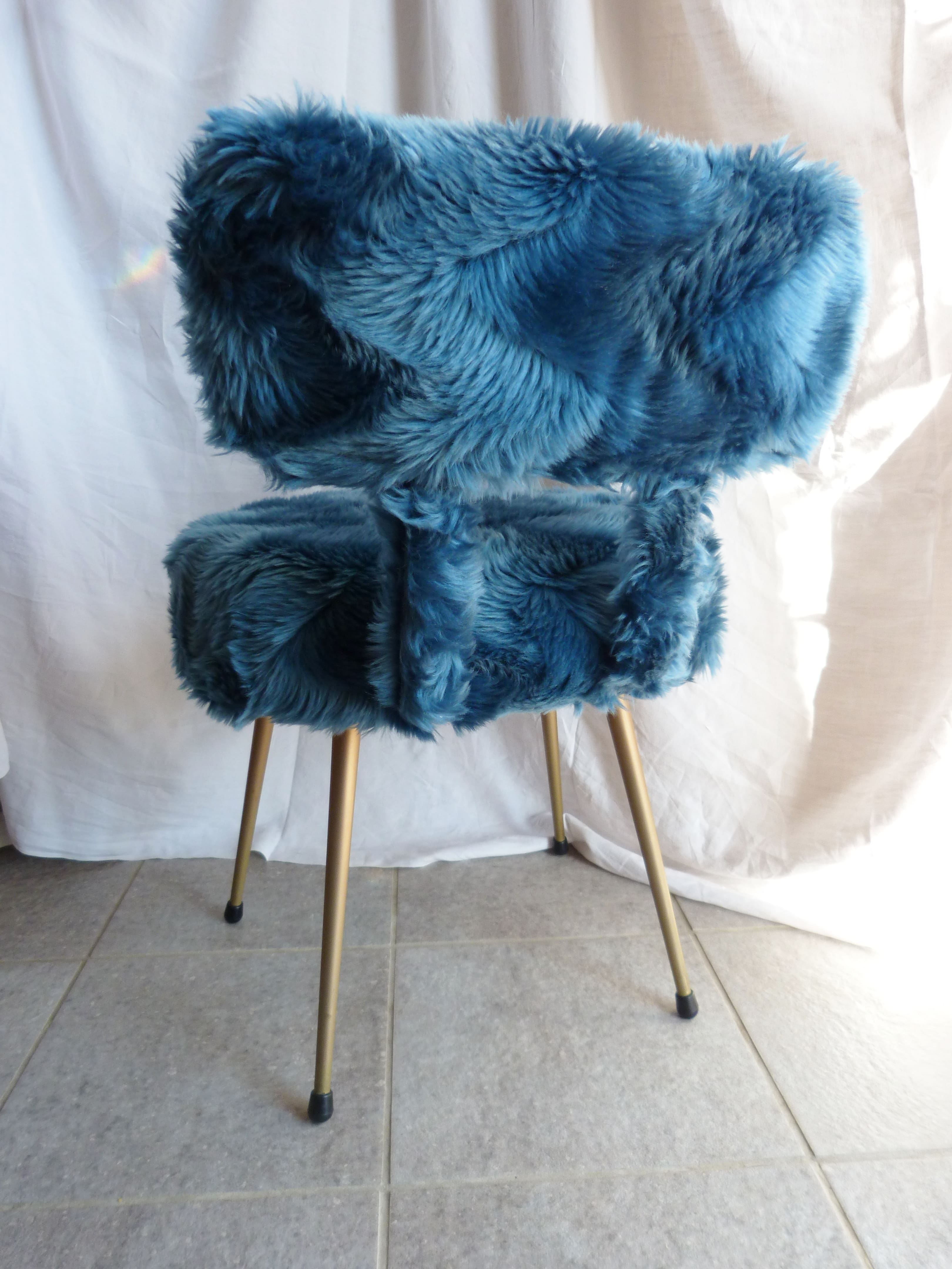 Paire de chaises moumoute bleu canard