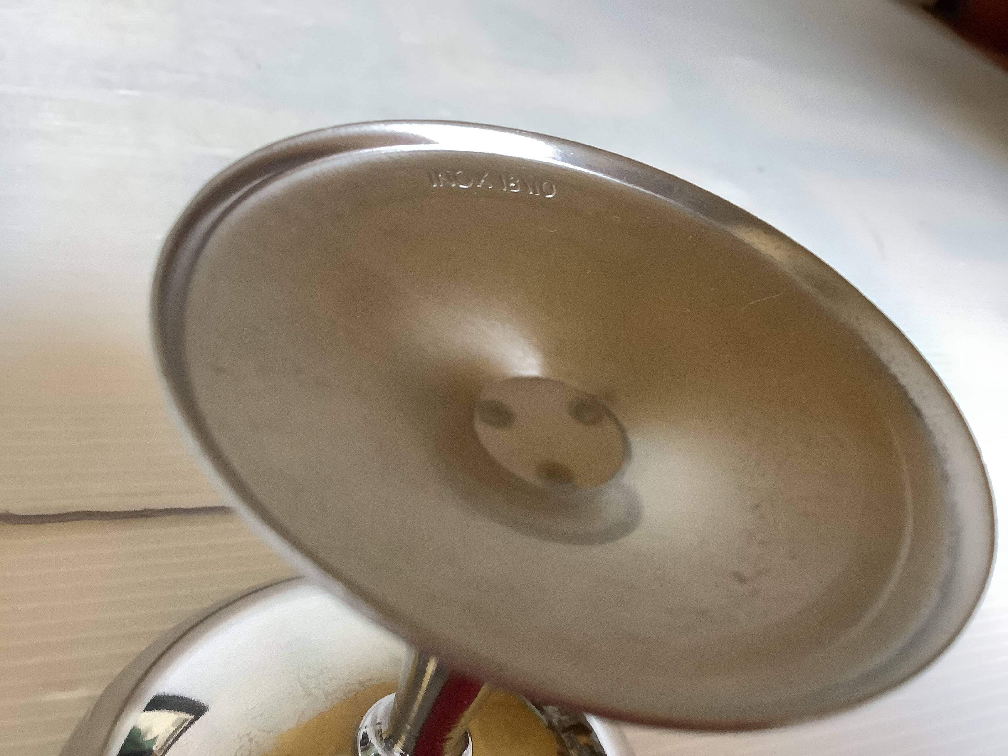 6 footed bowls with silver frieze in metal for ice.