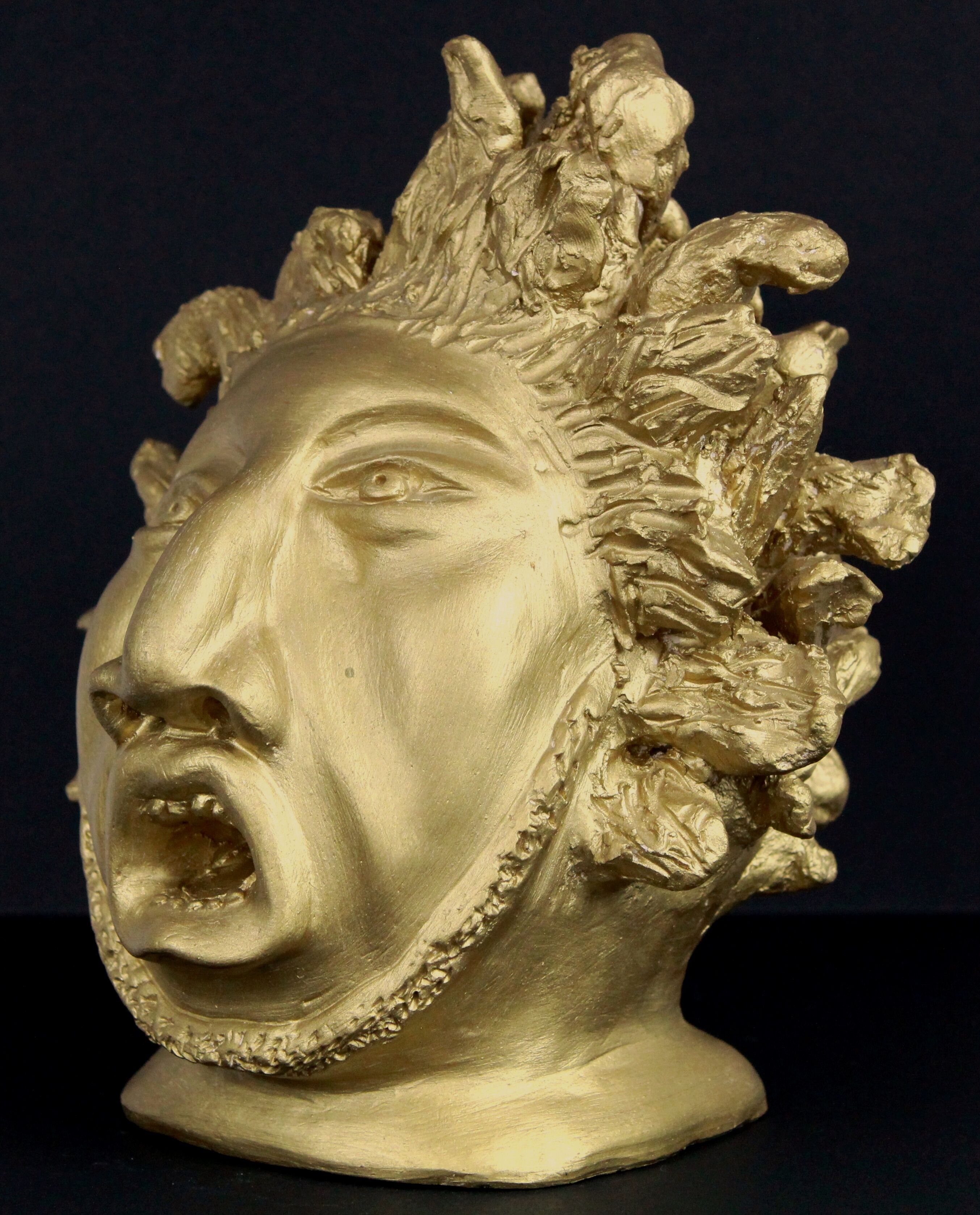 Head plaster gold paint