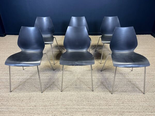 Ensemble de 6 chaises Maui noires par Magistretti pour Kartell années 2000 Italie