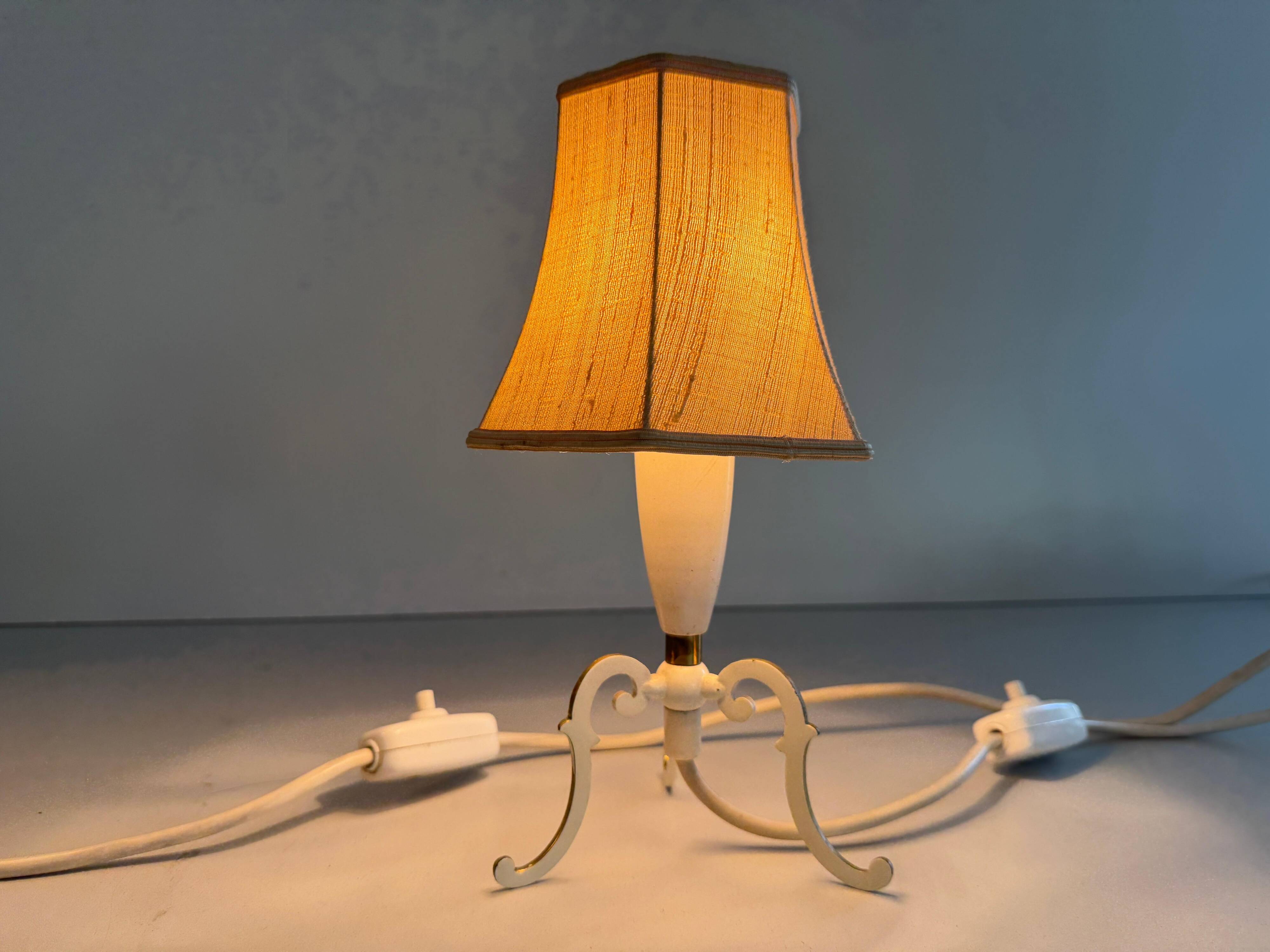 Paire de lampes de chevet du milieu du siècle en laiton et abat-jour en tissu, années 1960, Allemagne
