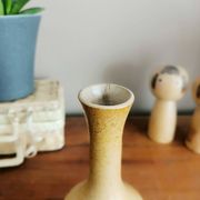 Stoneware single-flower vase
