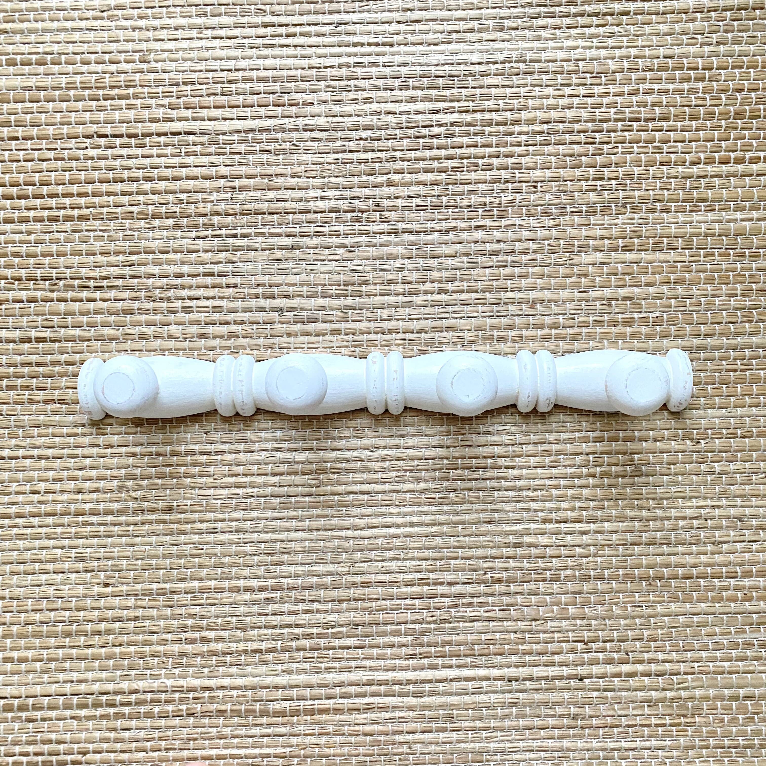 Wall-mounted coat rack