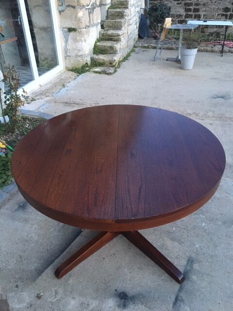 Baumann roundtable extends butterfly