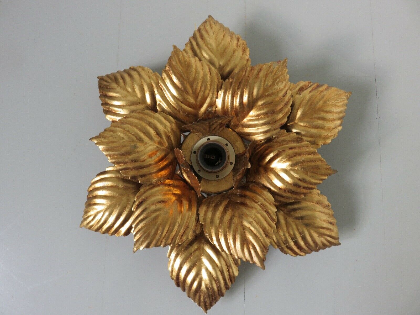Pair of "flower" sconces in 70s golden metal