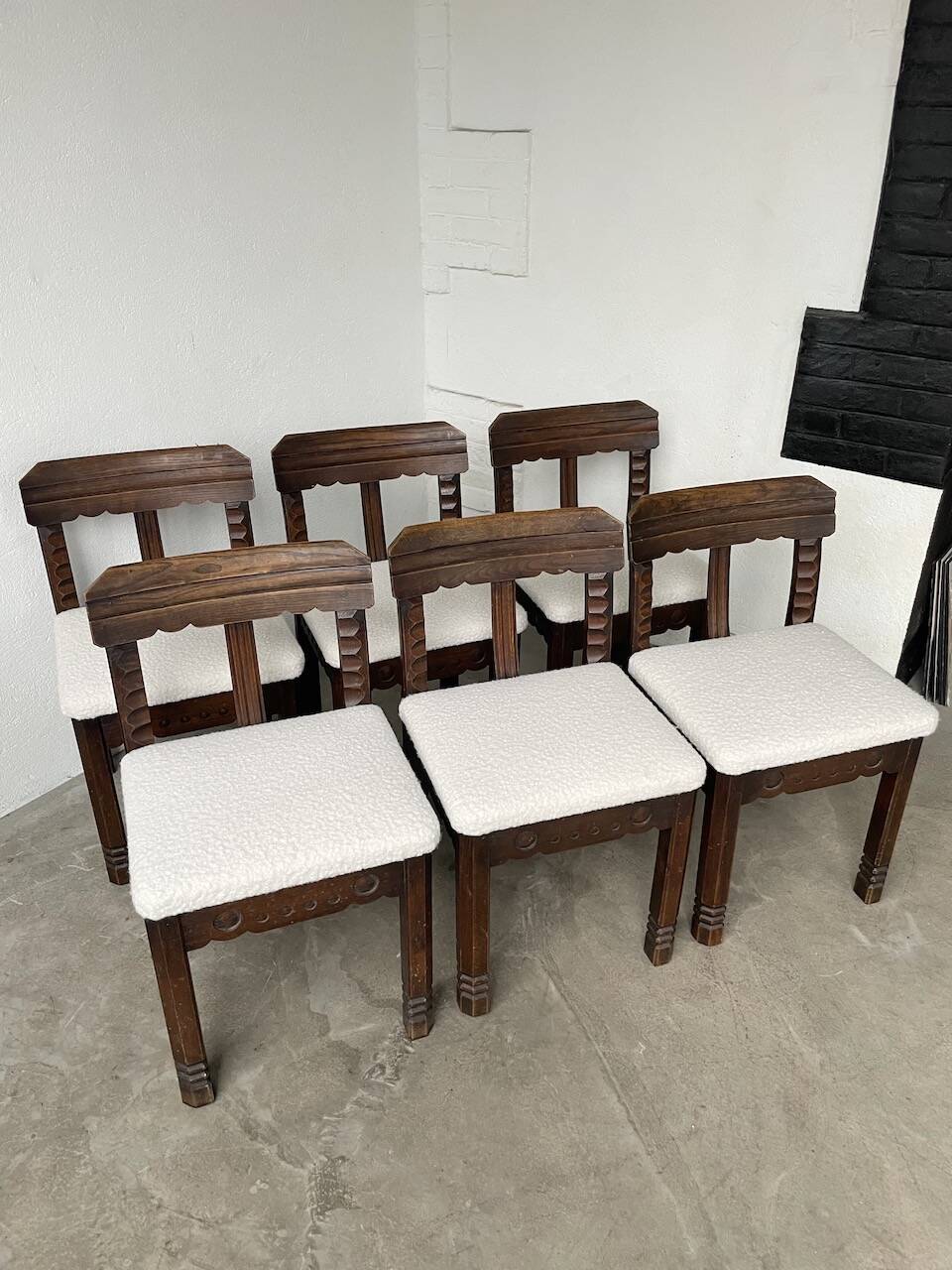 Set of 6 brutalist chairs from the 1940s