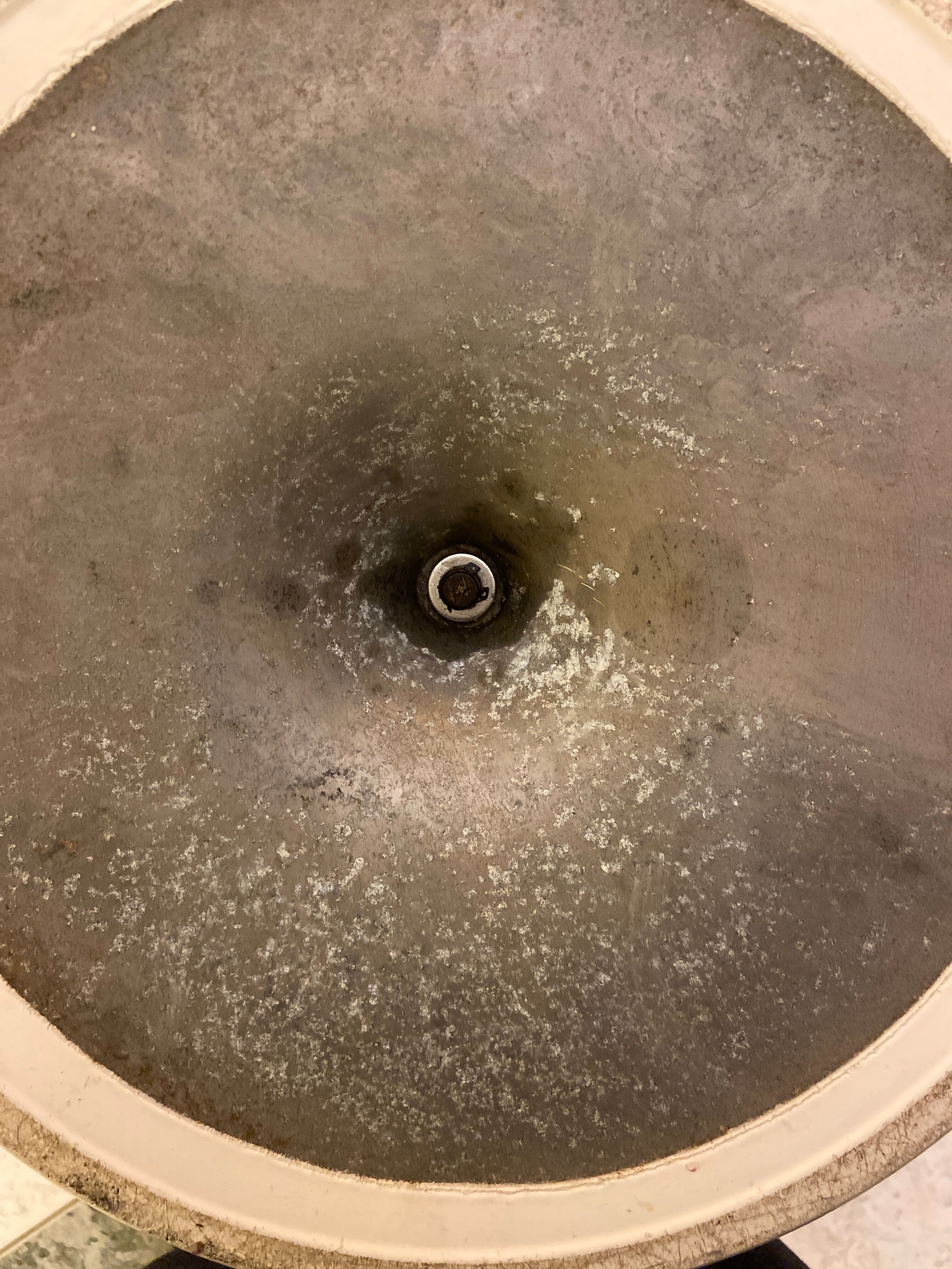 Eero Saarinen tulip chair for Knoll International. 1970