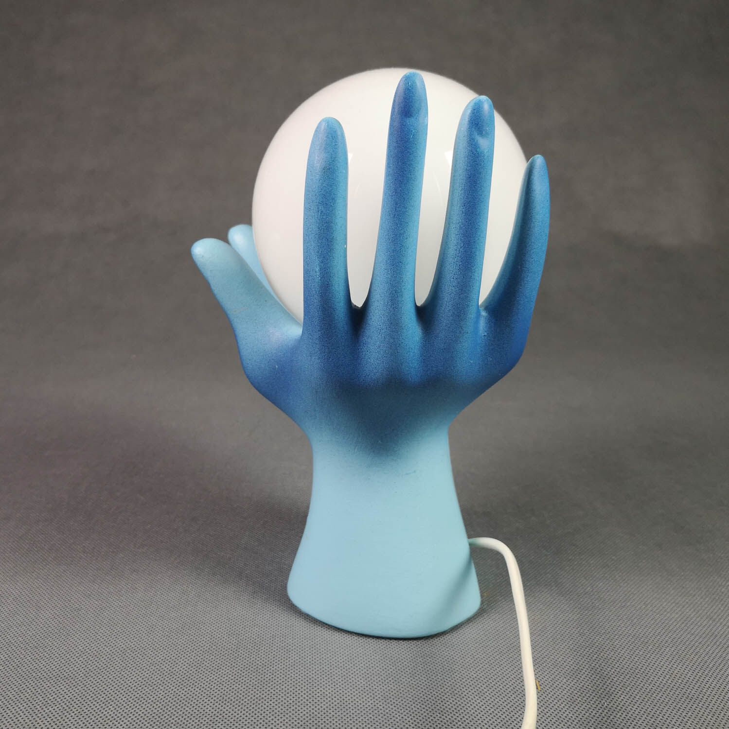 Vintage lamp hands and opal globe - blue - vintage luminaire