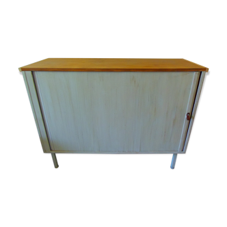 Storage furniture, small vintage buffet, metal feet, curtain door patinated gray pearl oak tray. Play the card of simplicity with this little piece of furniture from the 60s retro and chic at the same time in an entrance, a living room, a kitchen, a children's room...