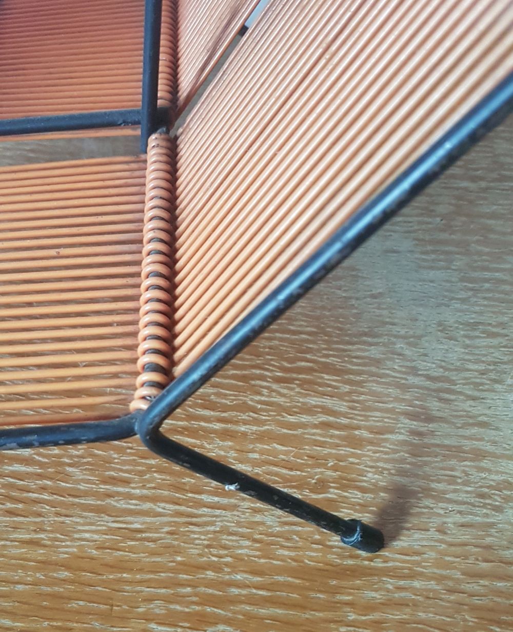 Range-discs or record holders 1960