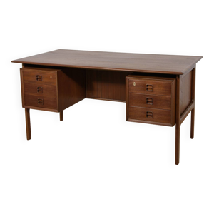 Bureau en teck du milieu