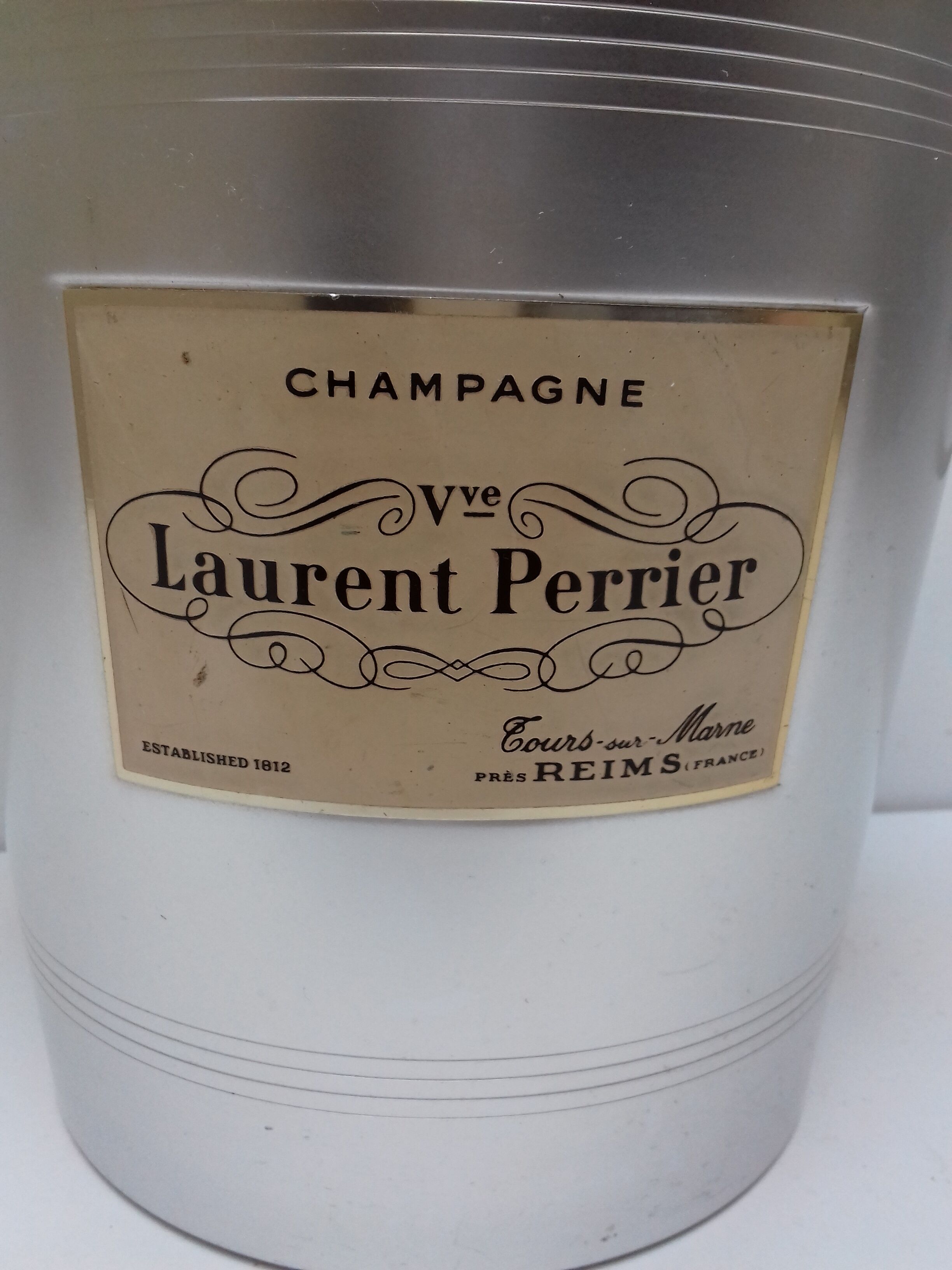 Champagne seal "laurent Perrier"