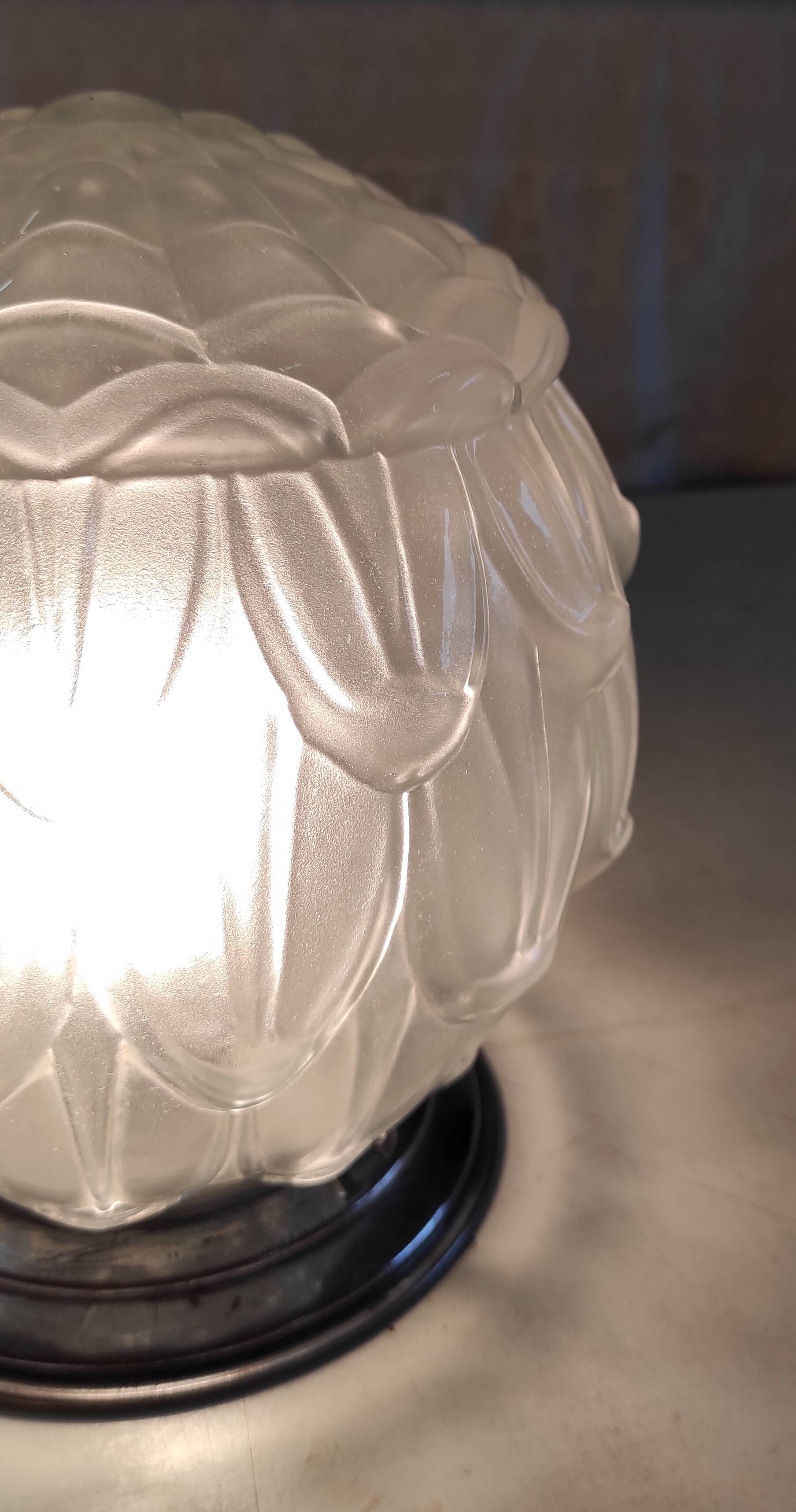 Plafonnier, lampe à poser de style Art déco en verre et aluminium, milieu XXème