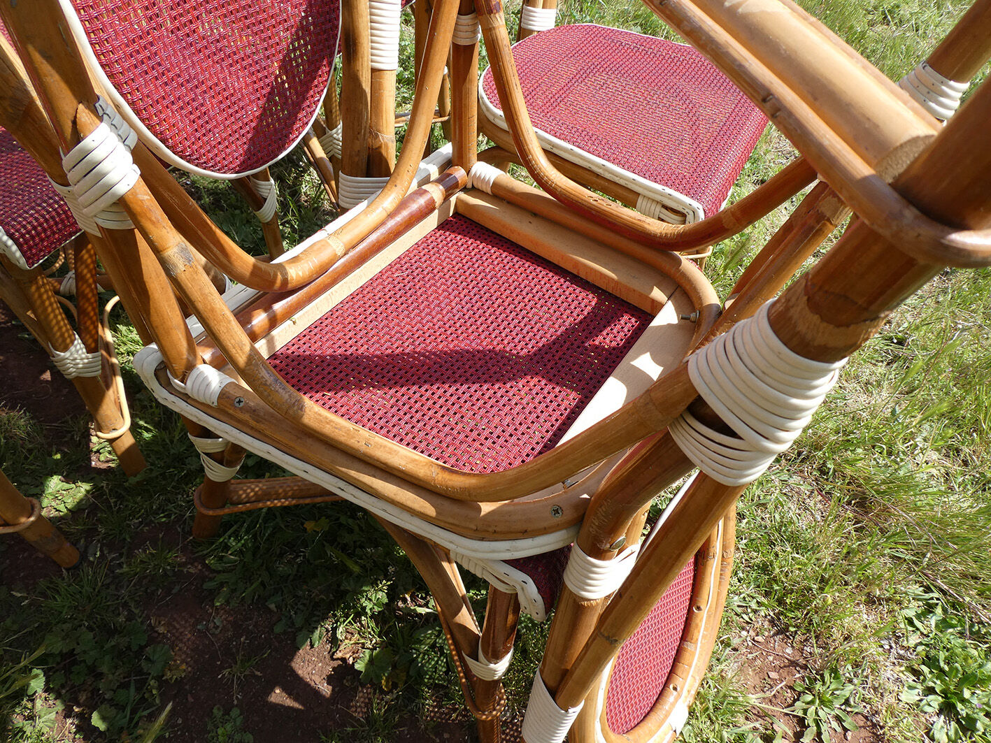 Lot of 21 chairs