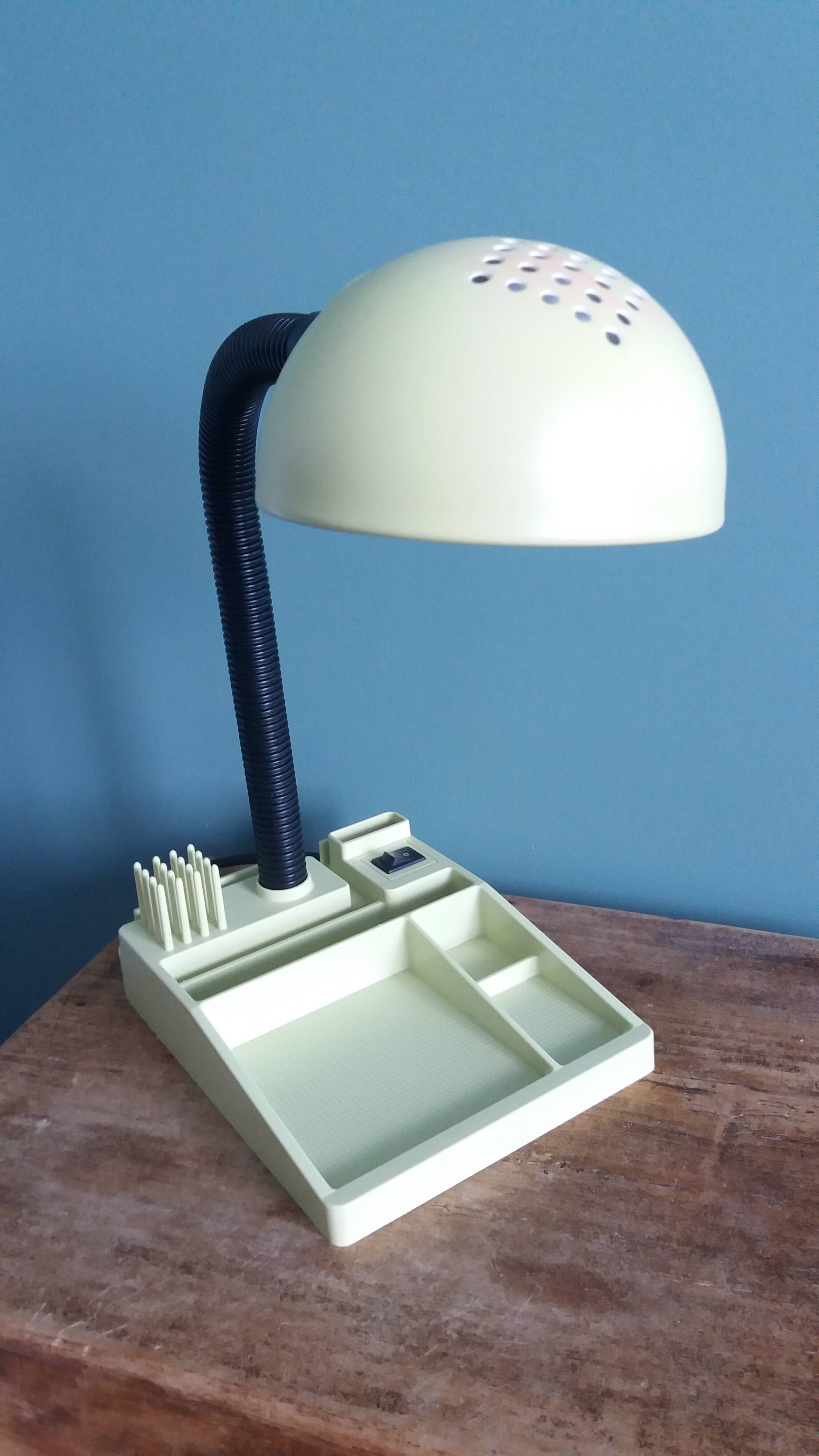 Lampe de bureau Codilem space age vert pâle