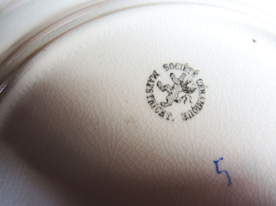 Former tableware service of the societe ceramique mastricht