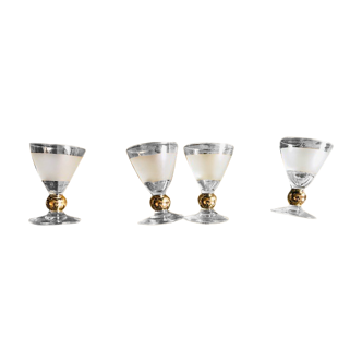 4 Verres à liqueur anciens