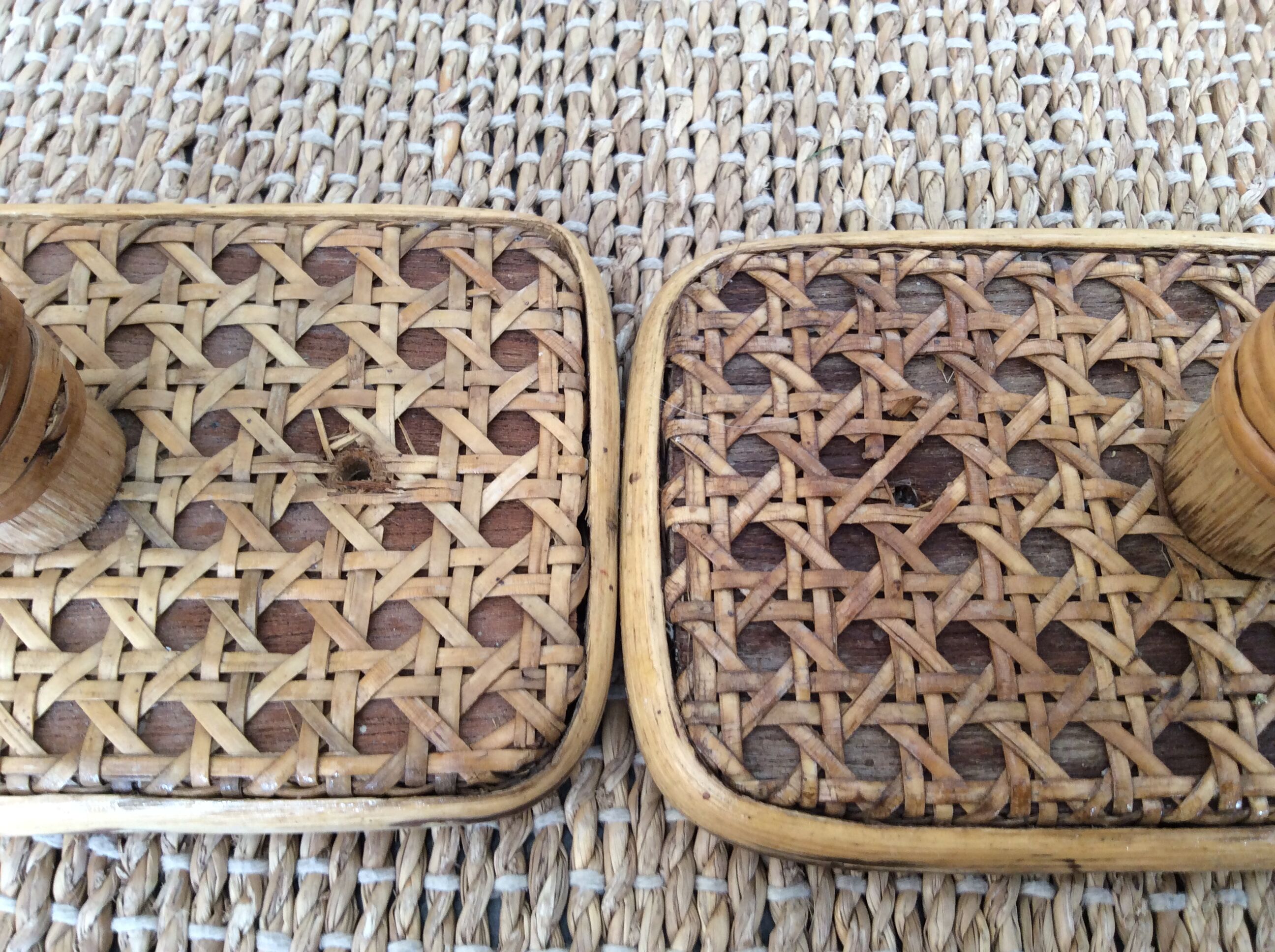 2 patères en rotin