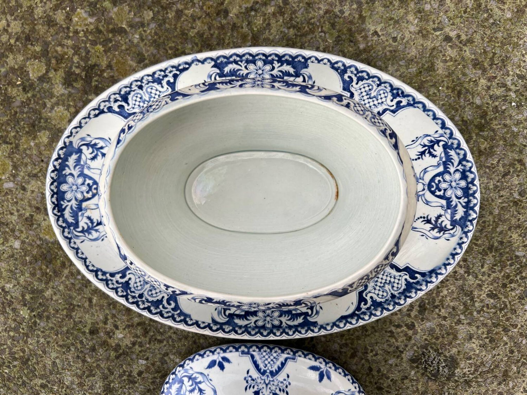 Gien - saucière couverte