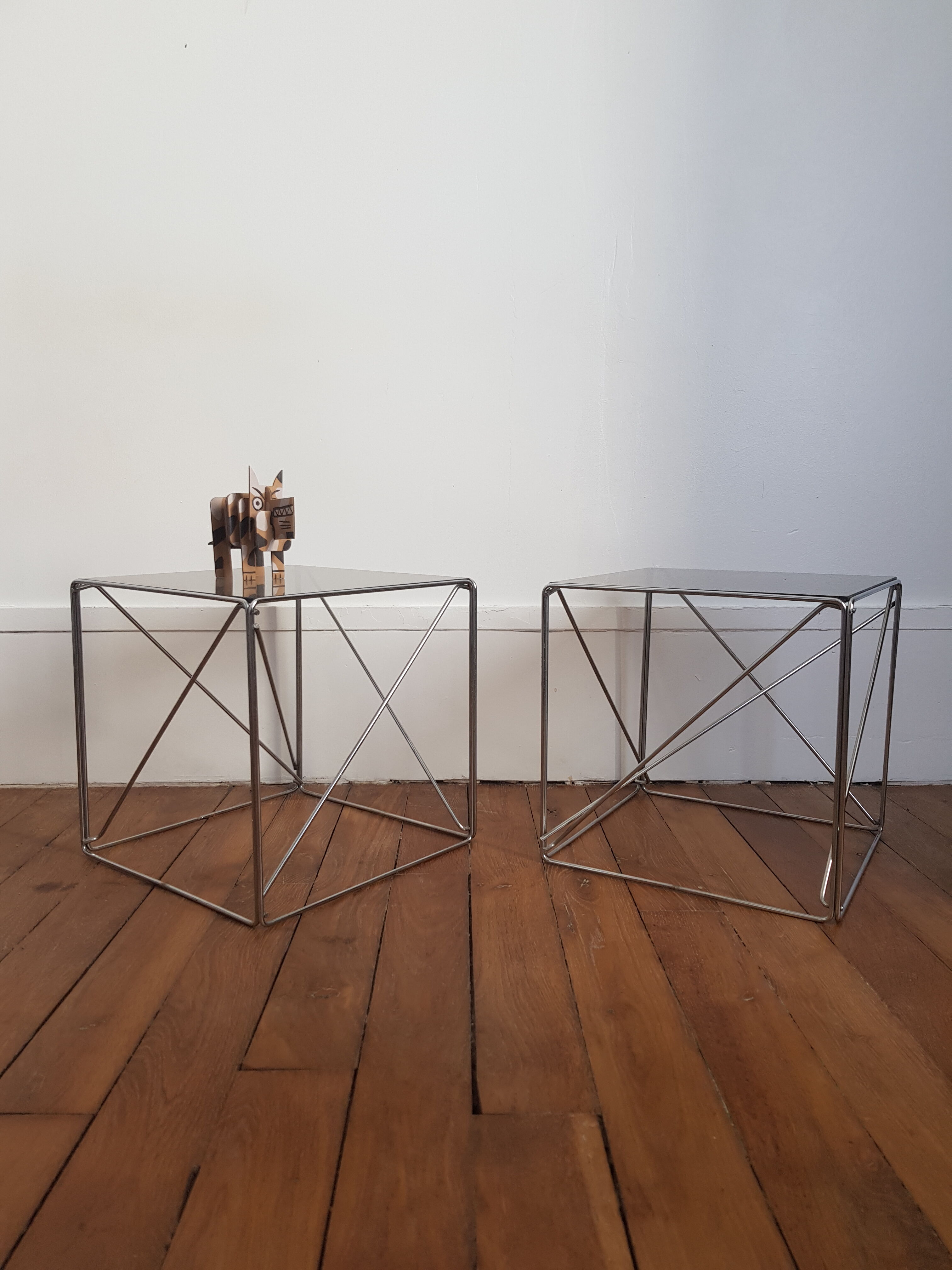 Model iscocèle coffee tables by Max Sauze