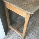 Pine cloth table