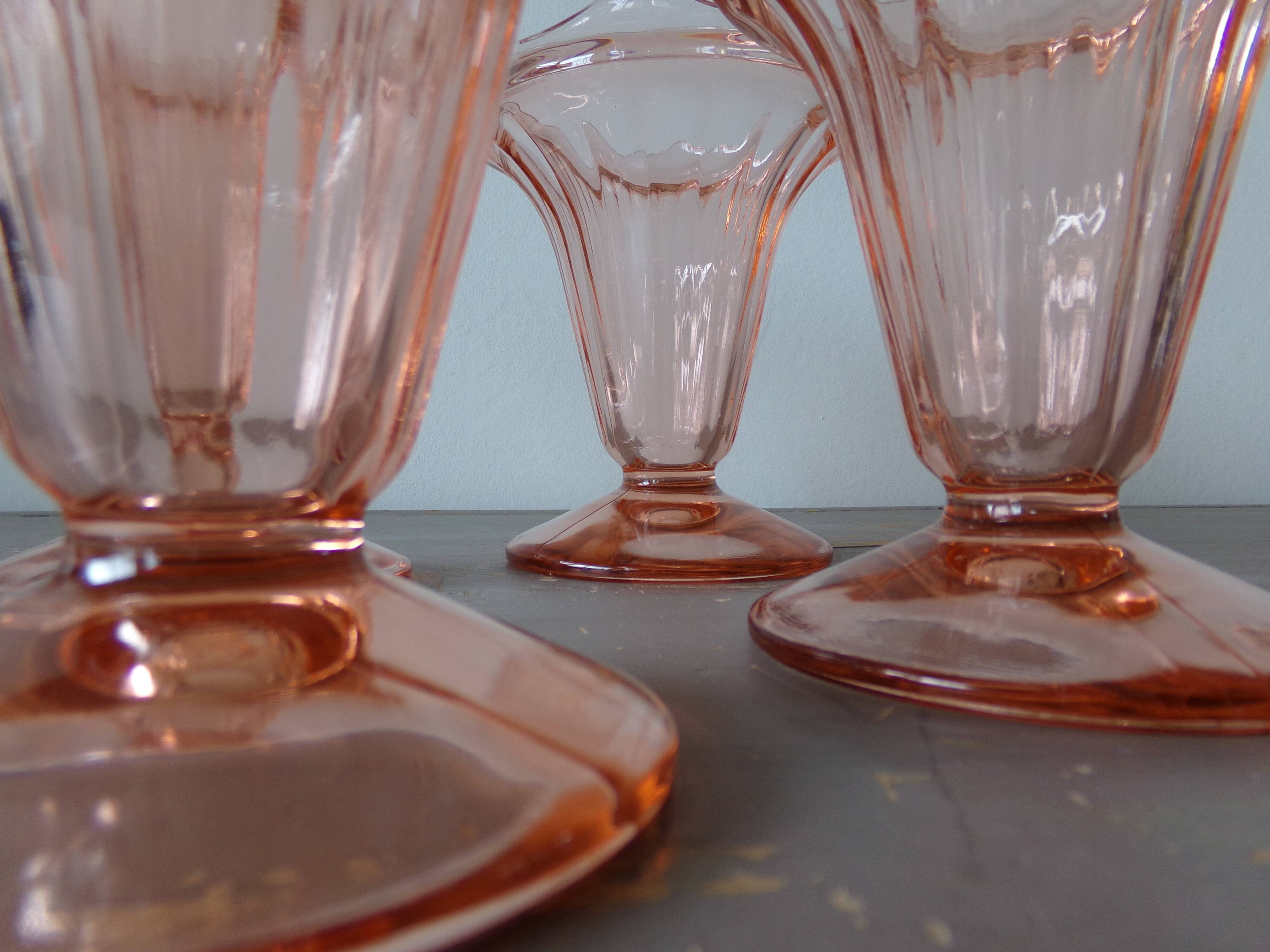 4 old ice cream cups/pink glass dessert