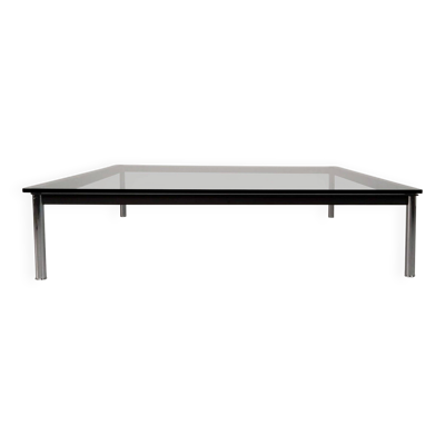 Table basse LC10 par Le Corbusier et al pour Cassina années 1990