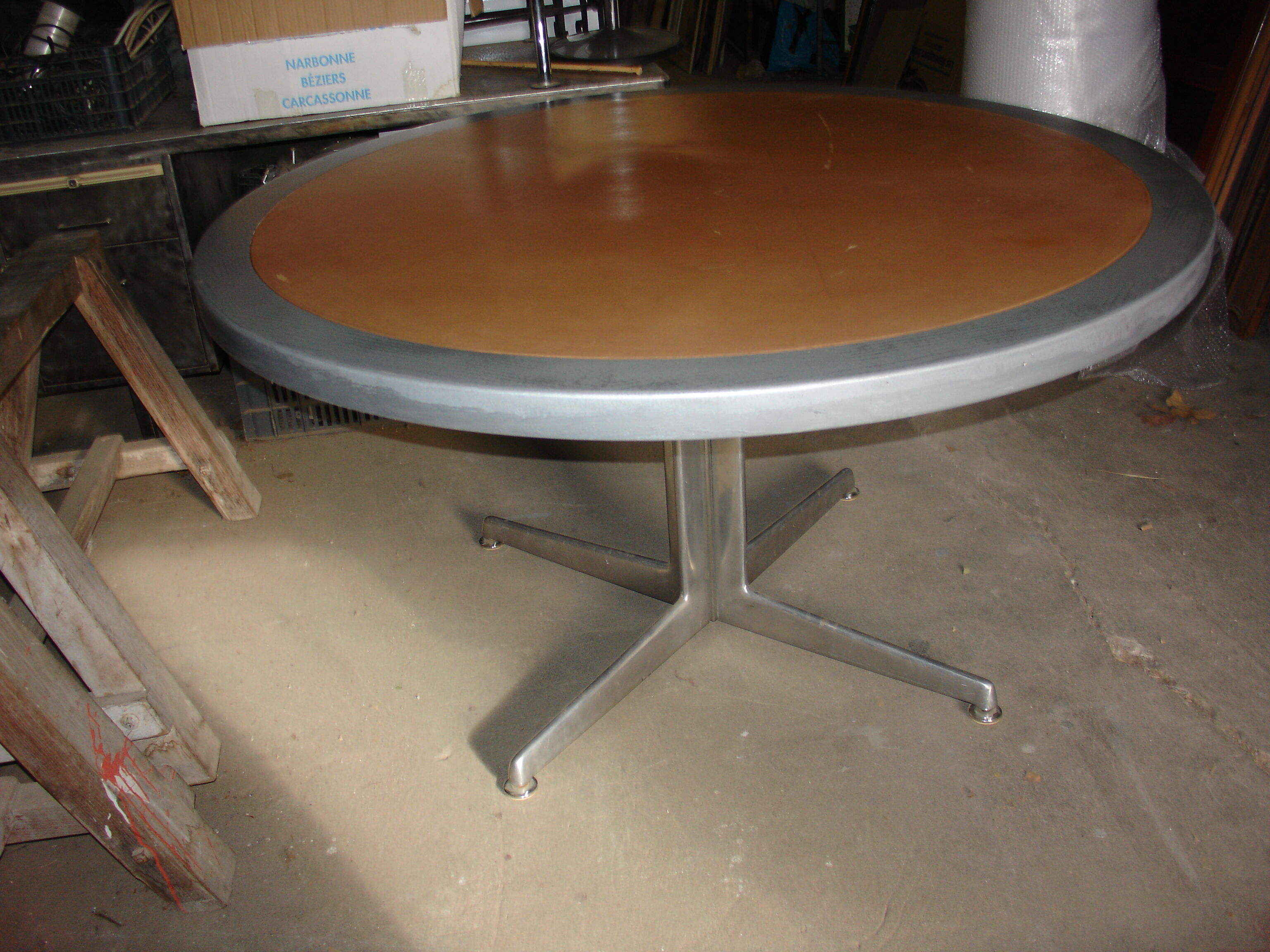 Table d'Herman Miller pour Mobilier International vers 1970