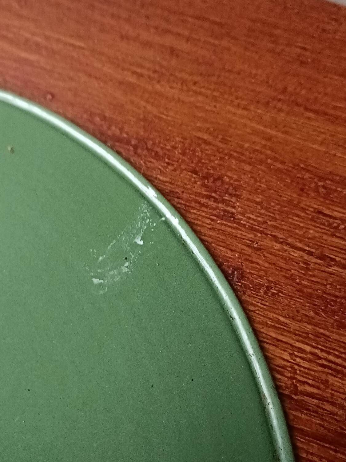 Green saucer pendant light