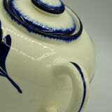 A teapot and sugar set by saline Thebes deco vinatage séventies collect.