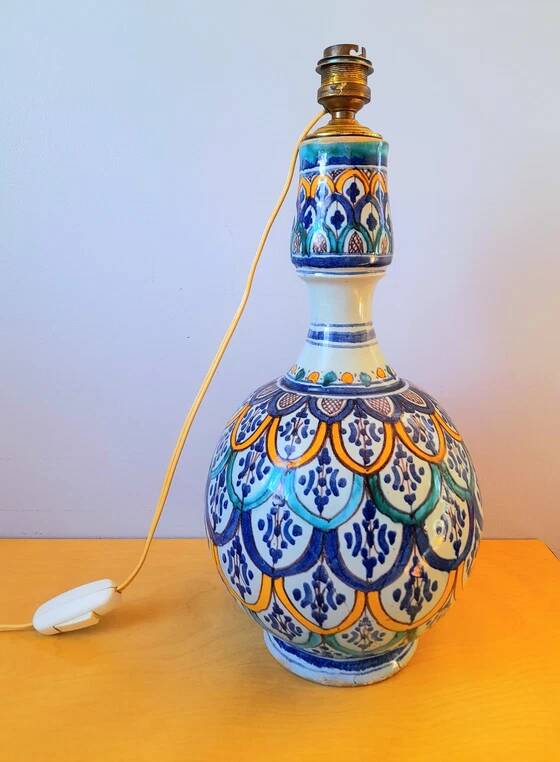Lampe en céramique orientale
