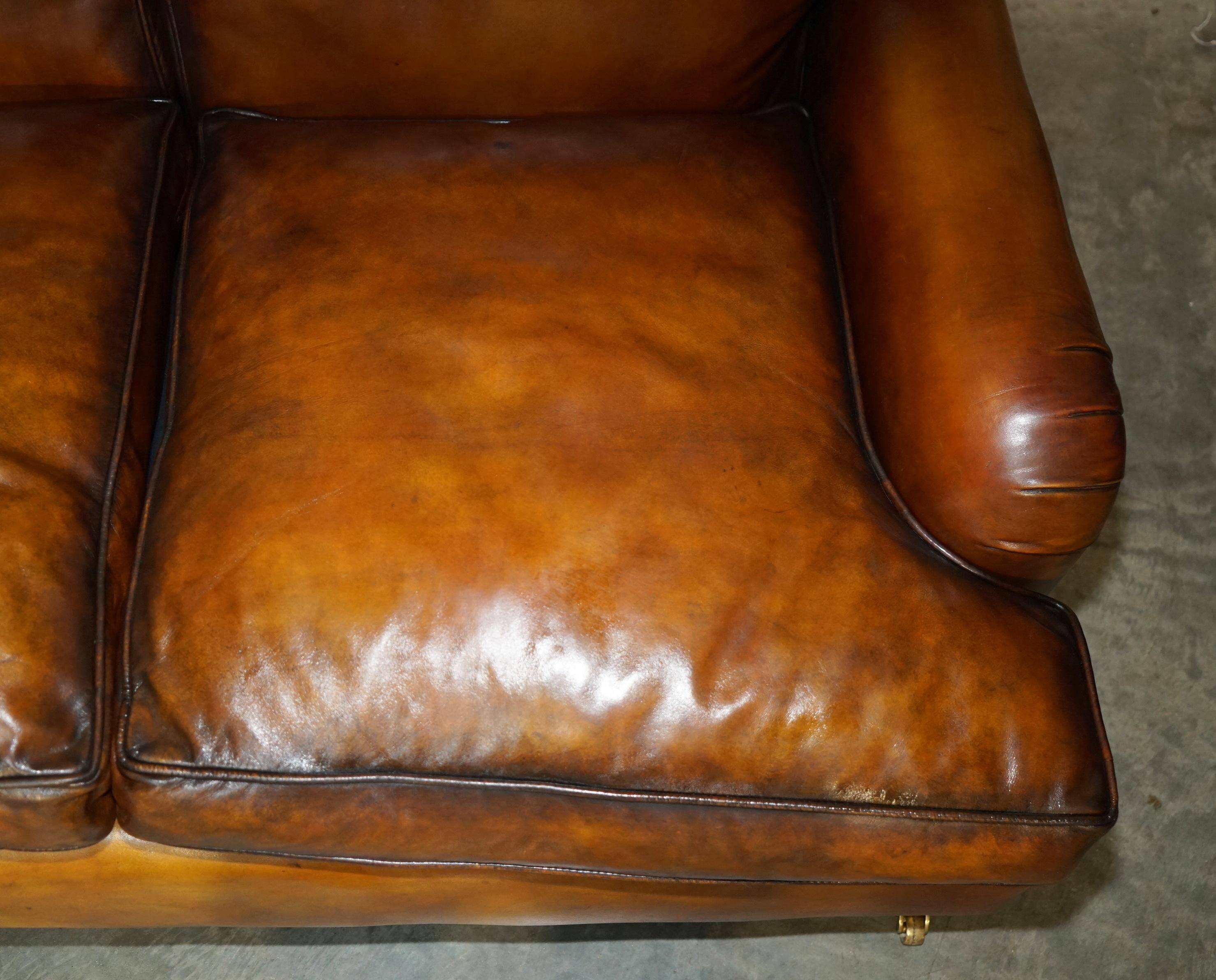 Restored leather Howard & Son canapé style, 204 cm