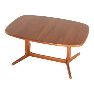 Table à manger ovale Rasmus XL extensible 2x - design danois en teck