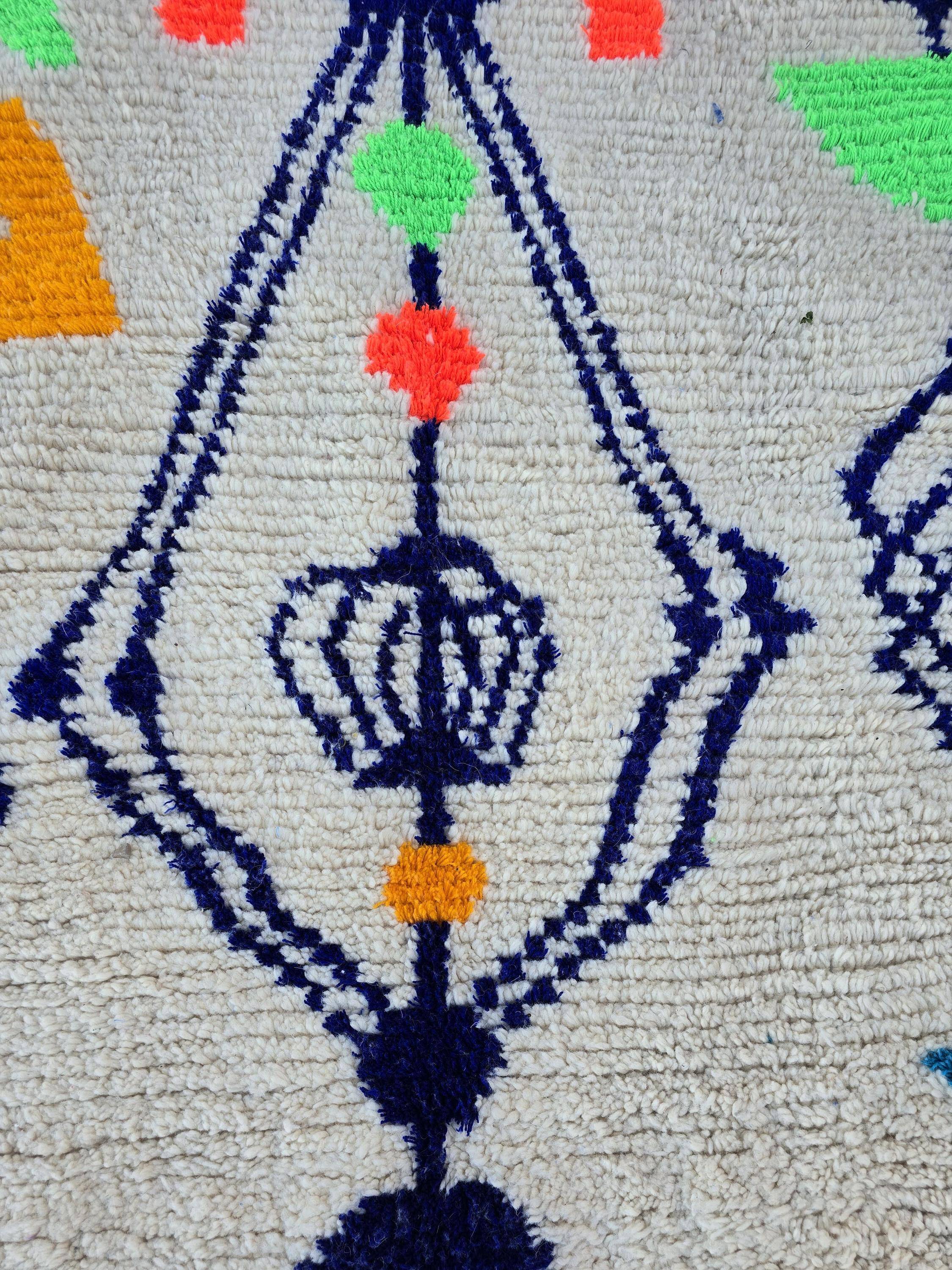 Handmade natural Berber rug 3x2 m