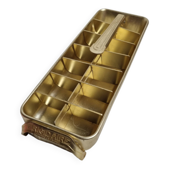Bac à glaçons "Frigidaire" vintage en métal doré