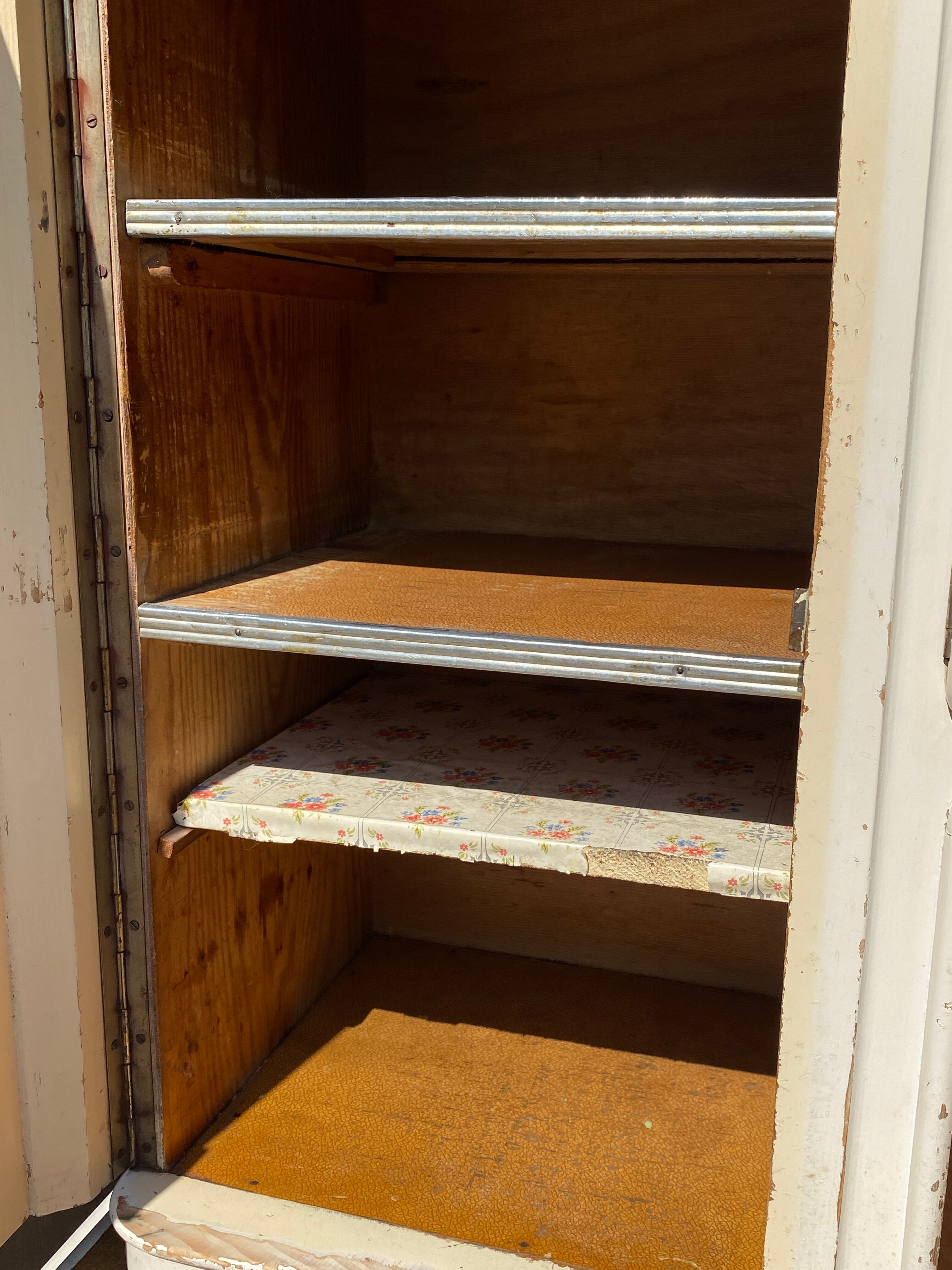 Two-body buffet Kitchen Keller