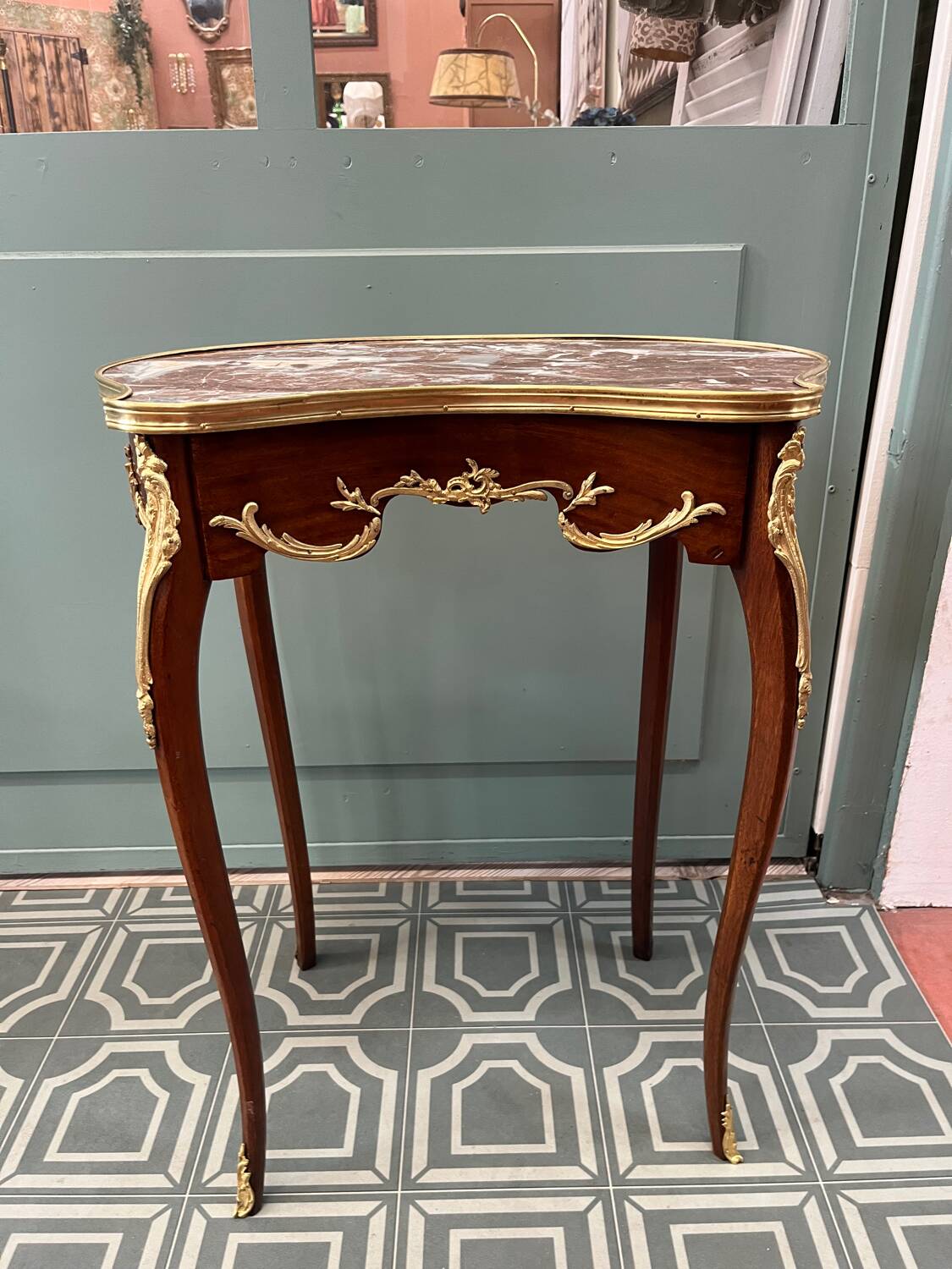 Table d'appoint Louis XV