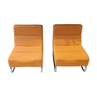 Paire de chauffeuses vintage des années 70