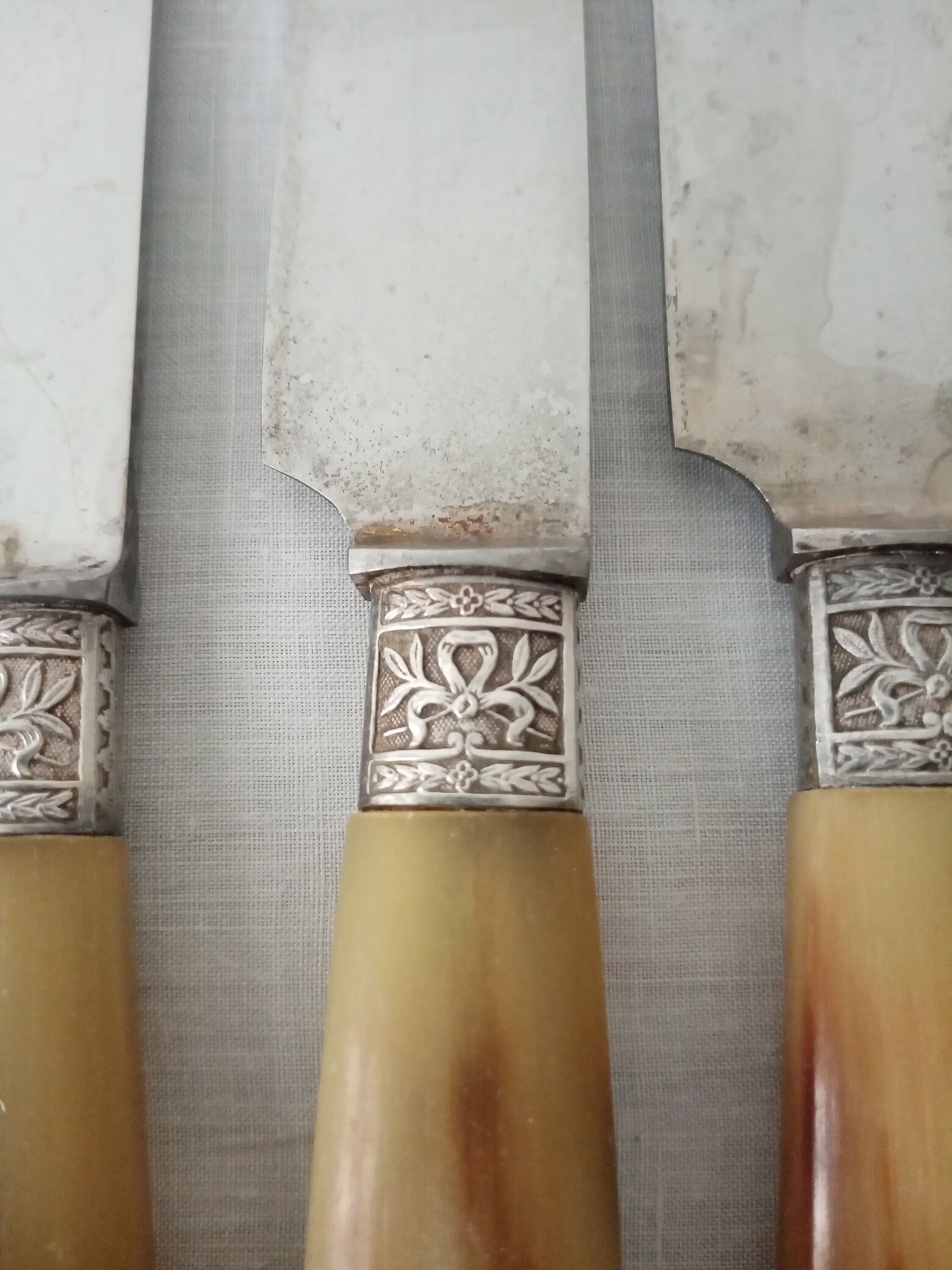 Box 12 old table knife blade steel blade Virole Louis XVI horn handle