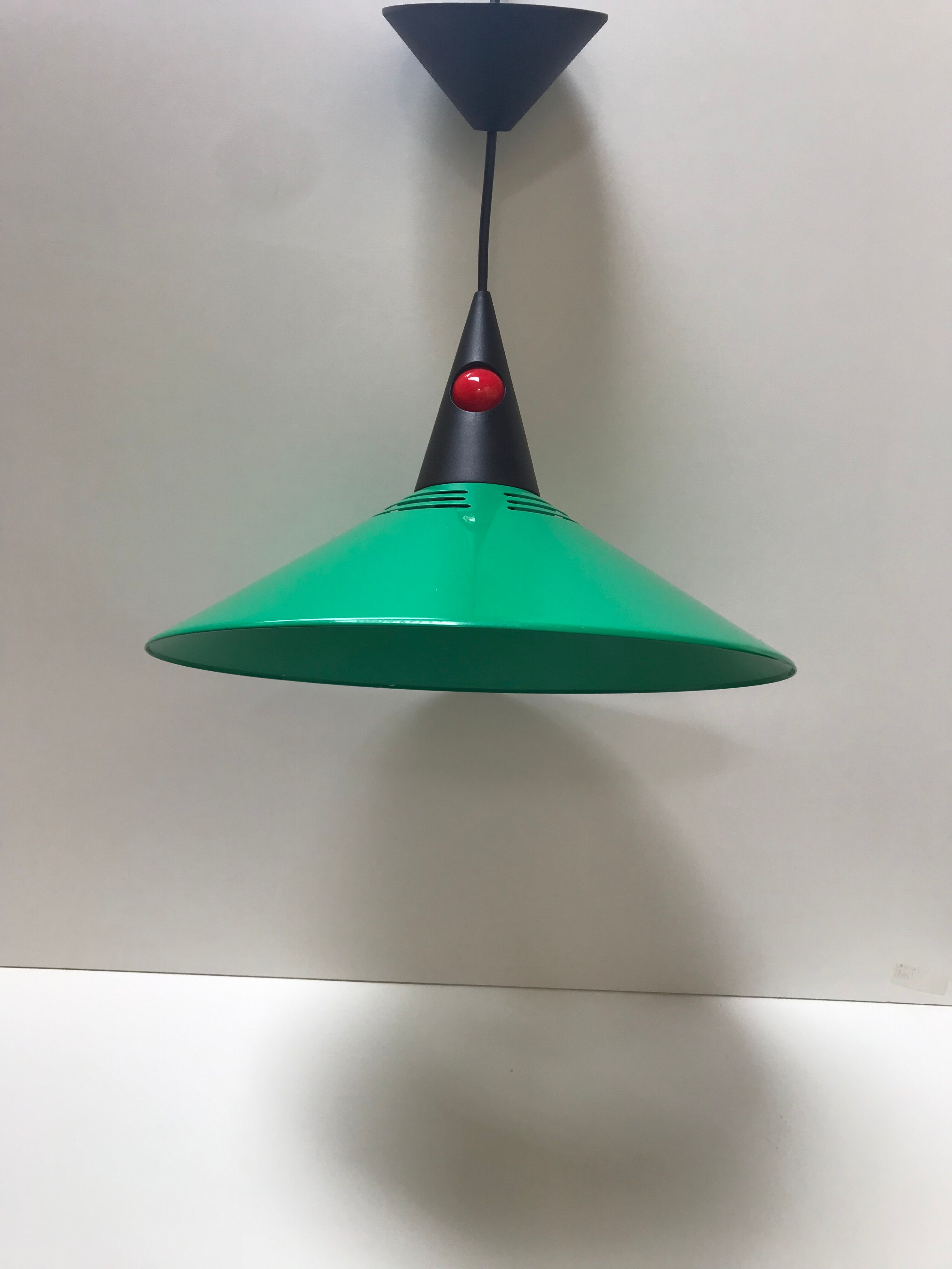 Green metal suspension