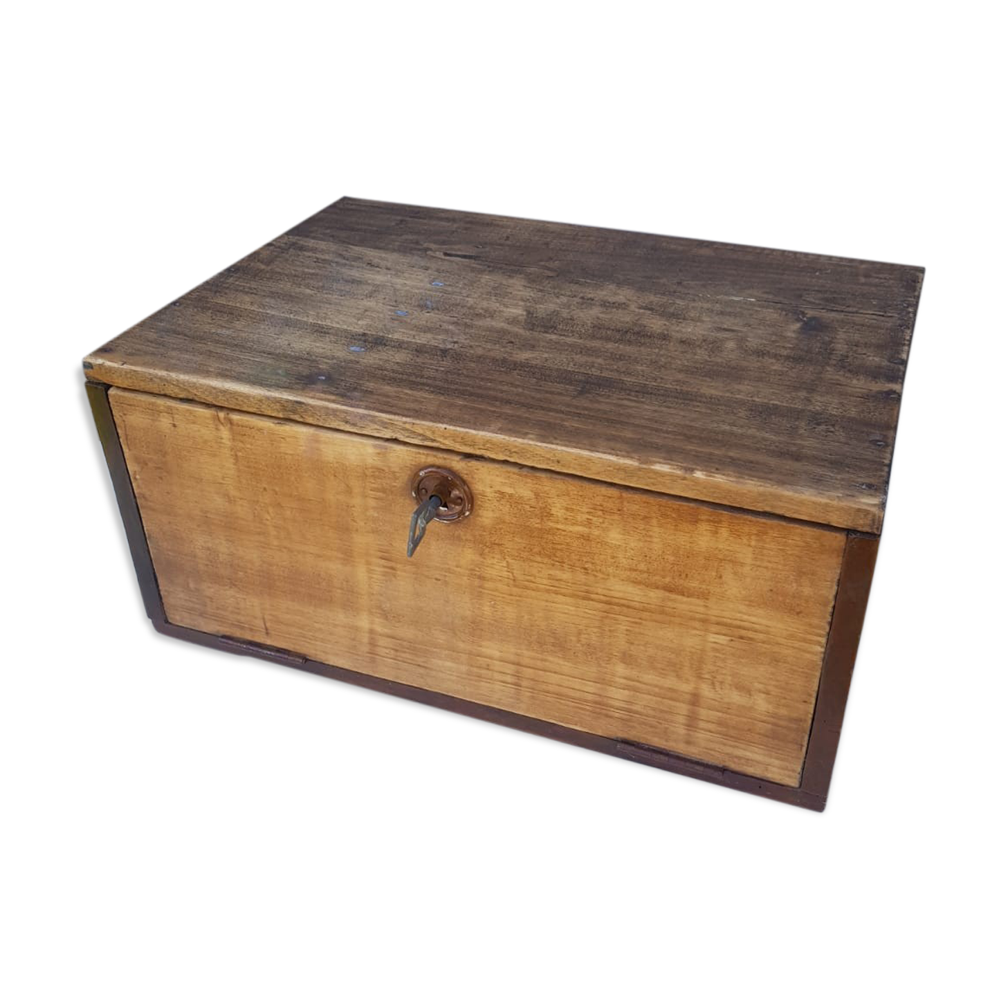 Old Malle Box Wood Storage - Vintage Key Clasp