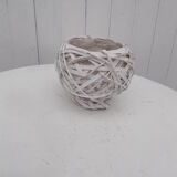 Round wicker pot cover