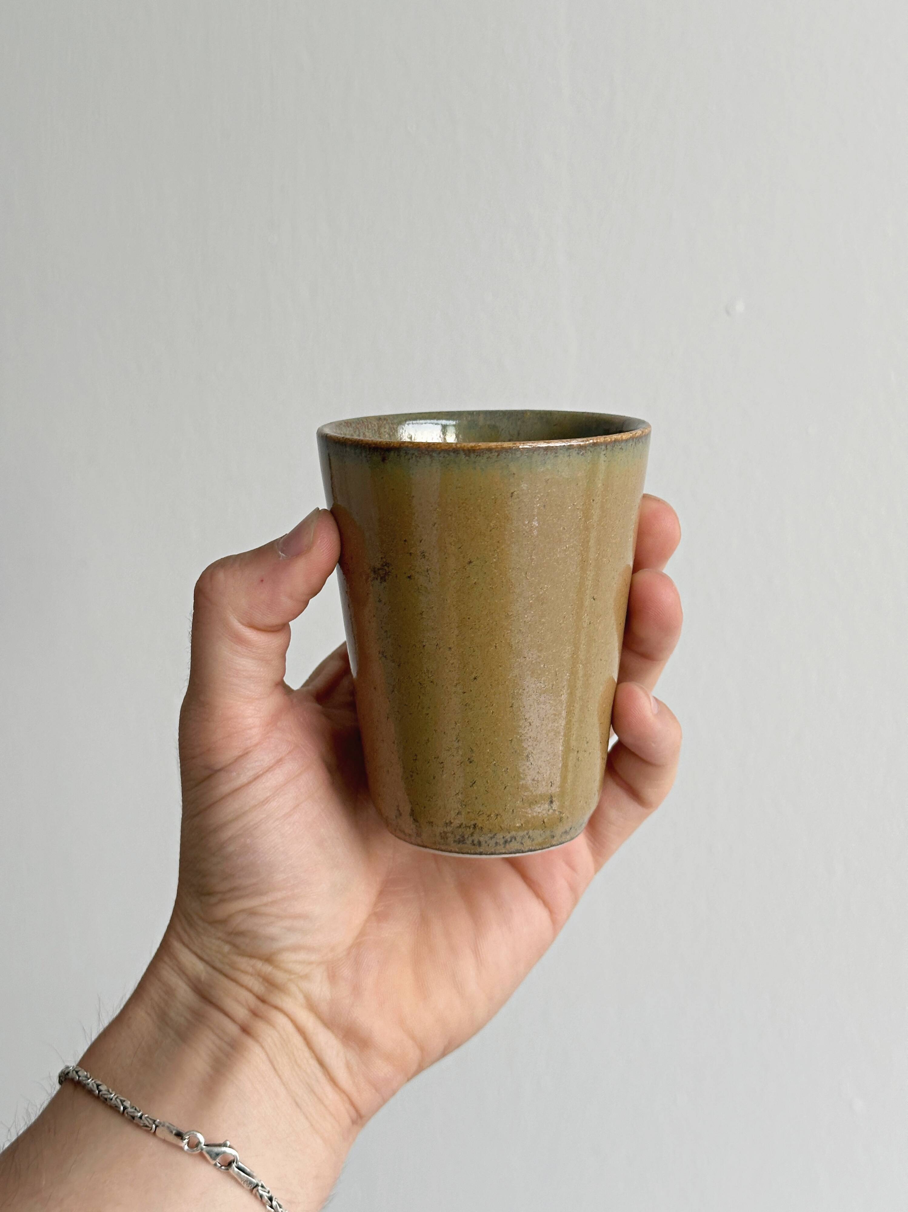 Set of 6 ancient stoneware cups